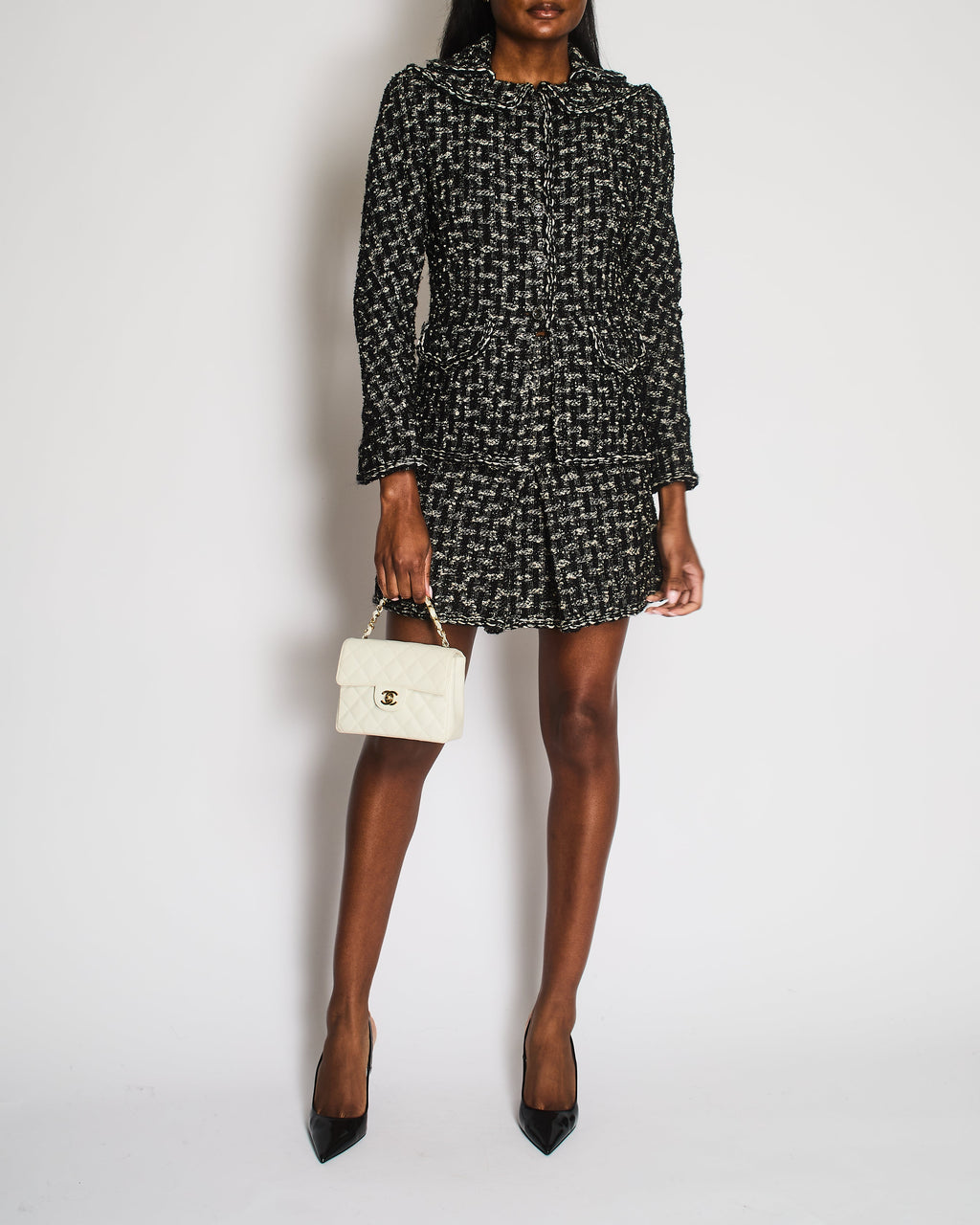 Chanel 13A Black and White Tweed Collar Jacket and Skirt Set with CC Logo Button Detail Size FR 38 (UK 10)