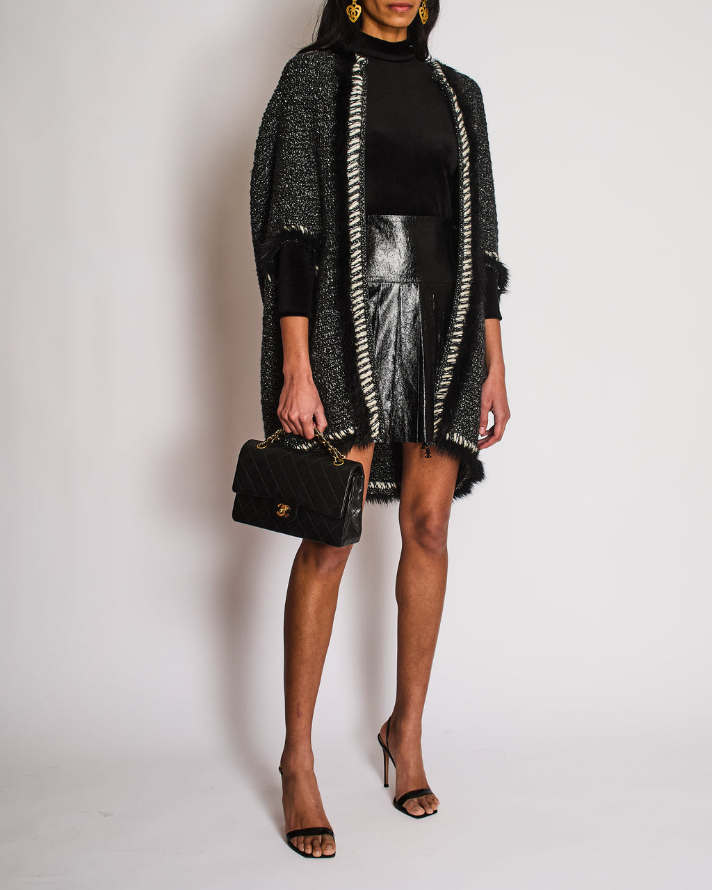Chanel Fall 2010 Collection Black and White Cashmere Knit Cape with Fur Trimmings Size FR 40 (UK 12)
