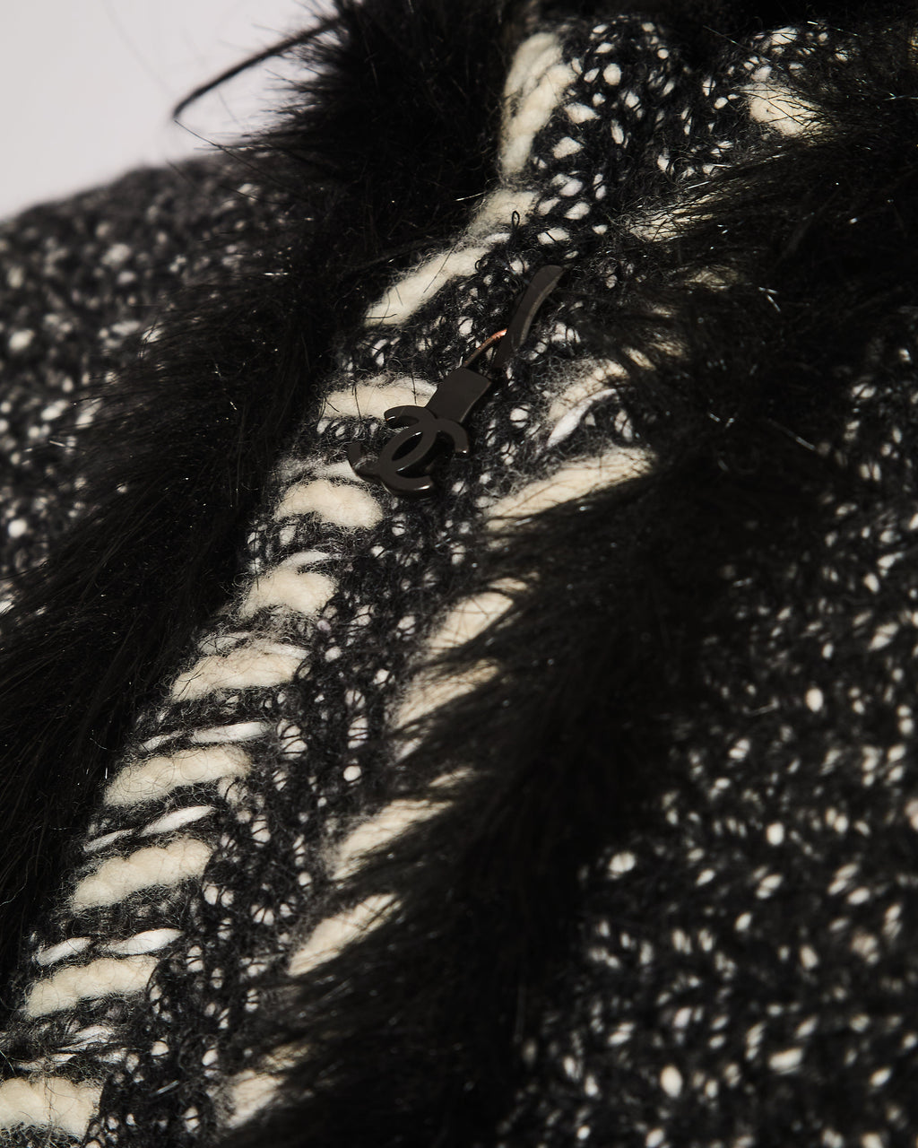 Chanel Fall 2010 Collection Black and White Cashmere Knit Cape with Fur Trimmings Size FR 40 (UK 12)