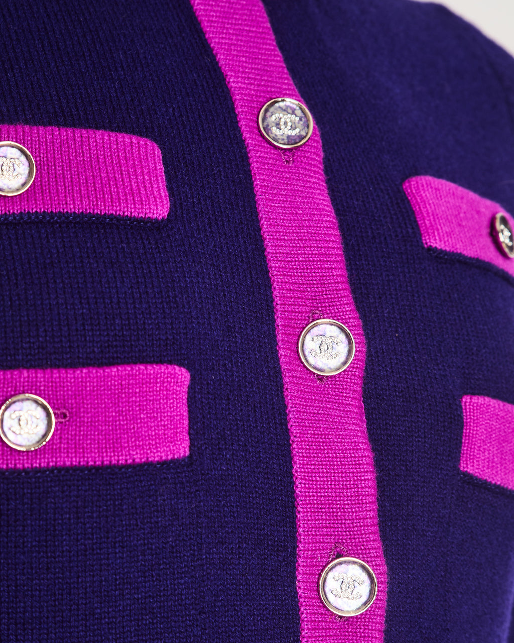 Chanel 23B Purple and Pink Contrast Trim Cropped Cardigan with Silver CC Buttons Size FR 36 (UK 8)
