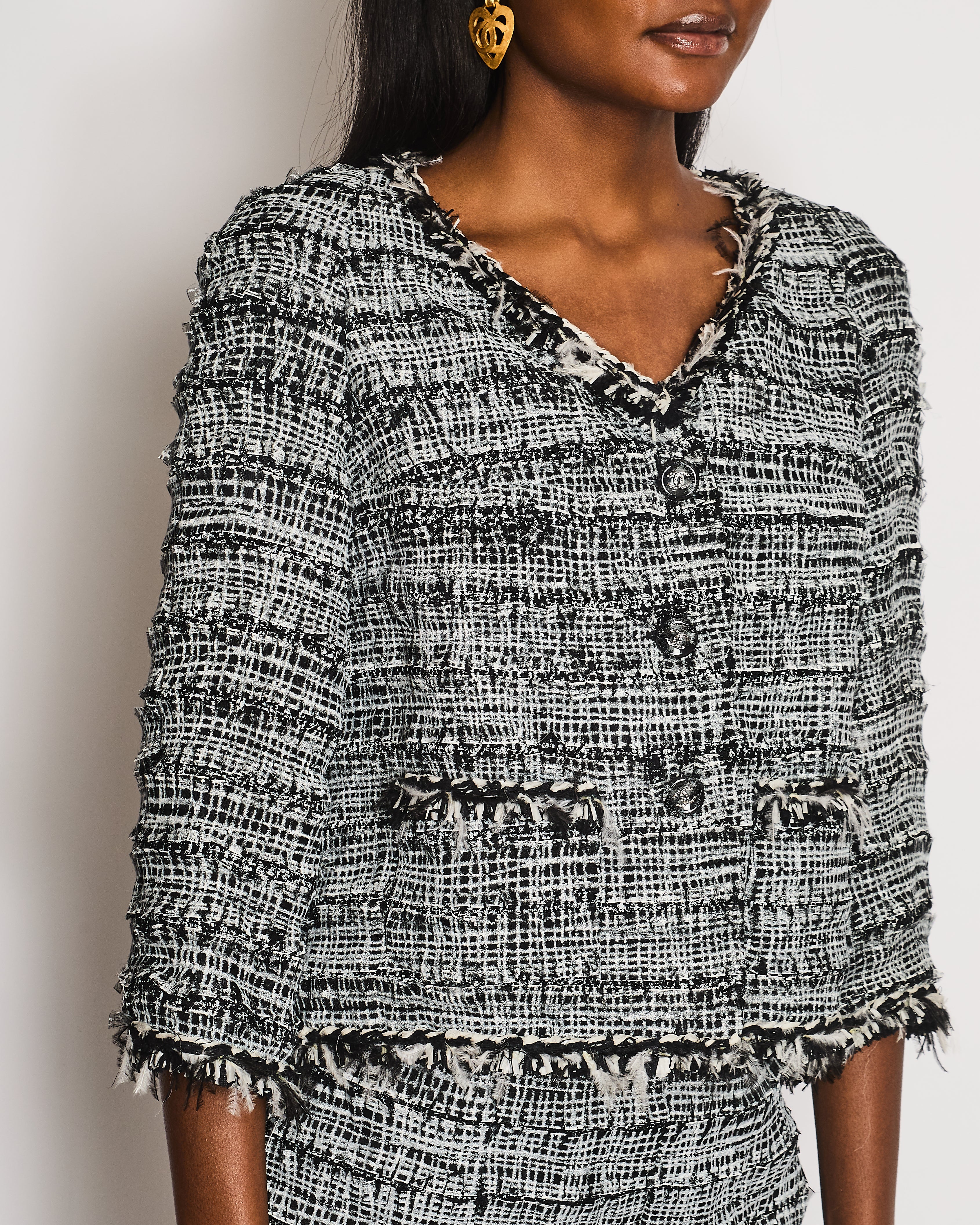 Chanel Black and White Tweed Blazer and Midi Skirt Set with Black CC Logo Buttons and Feather Trim Size FR 40-42 (UK 12-14)