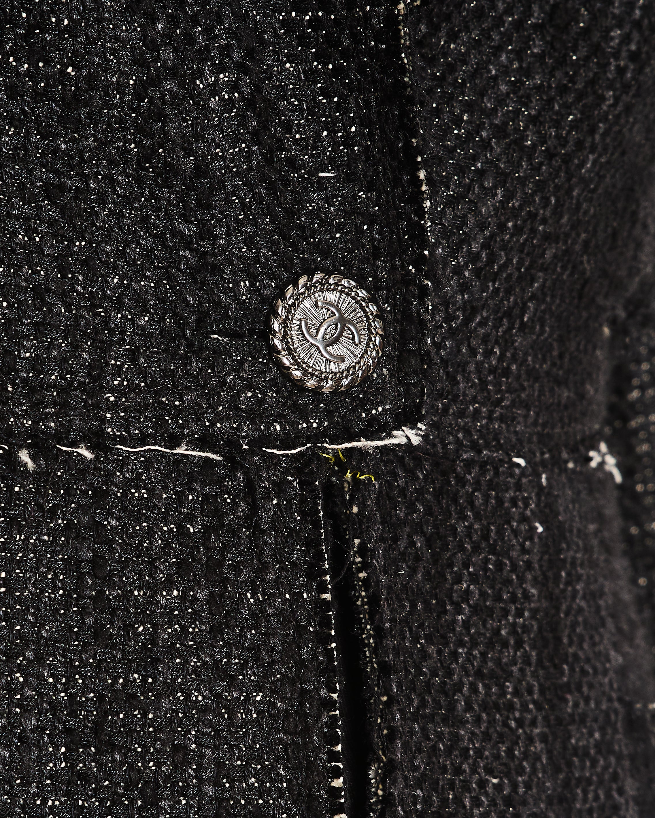 Chanel 07/P Black Silk Weaved Single Breasted Jacket with Detachable Cuff Detail Size FR 36 (UK 8)