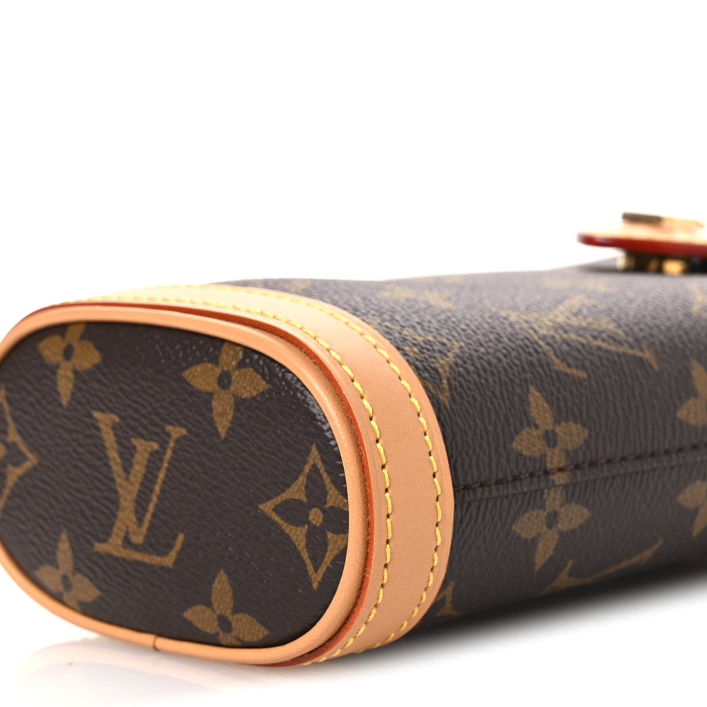 Louis Vuitton Monogram Fold Me Pouch