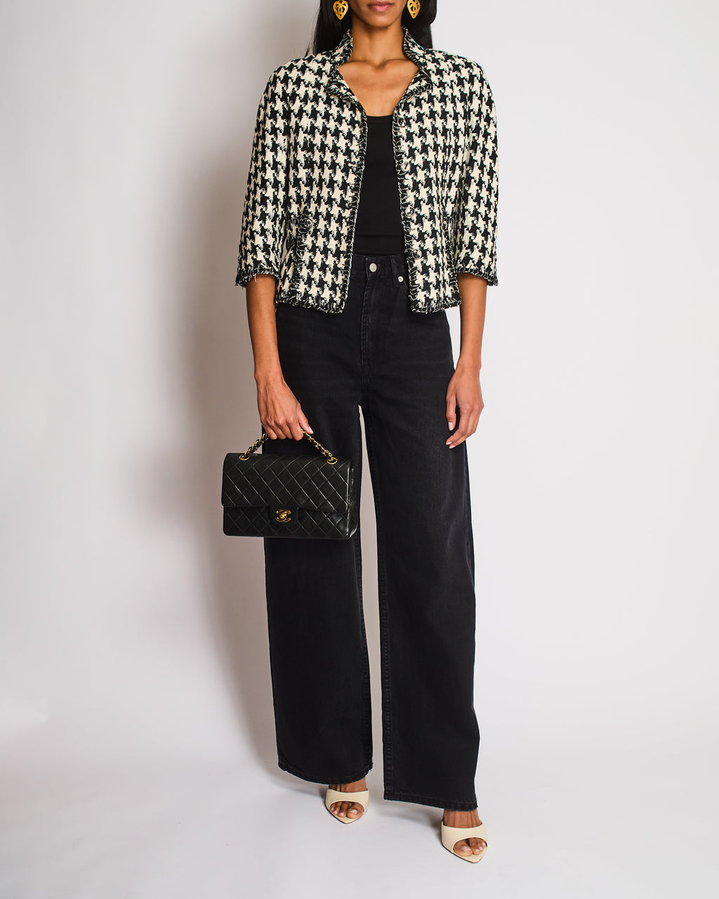 Chanel 08P Houndstooth Beige and Black Tweed Jacket With 3/4 Sleeves Size FR 36 (UK 8)