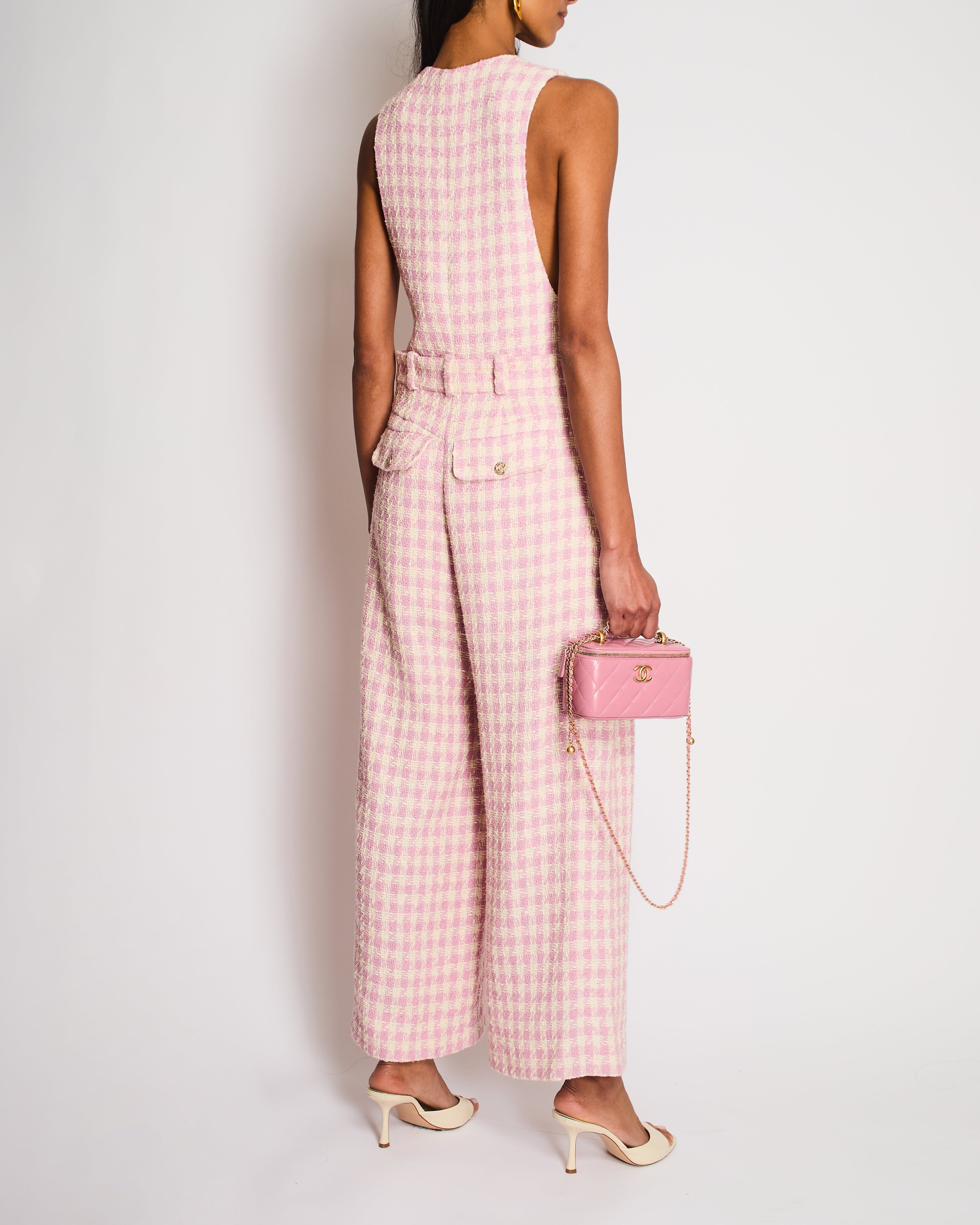 Chanel 23/S Pink and Cream Sleeveless Houndstooth Jumpsuit with CC Logo Detail Size FR 34 (UK 6) (Copy)