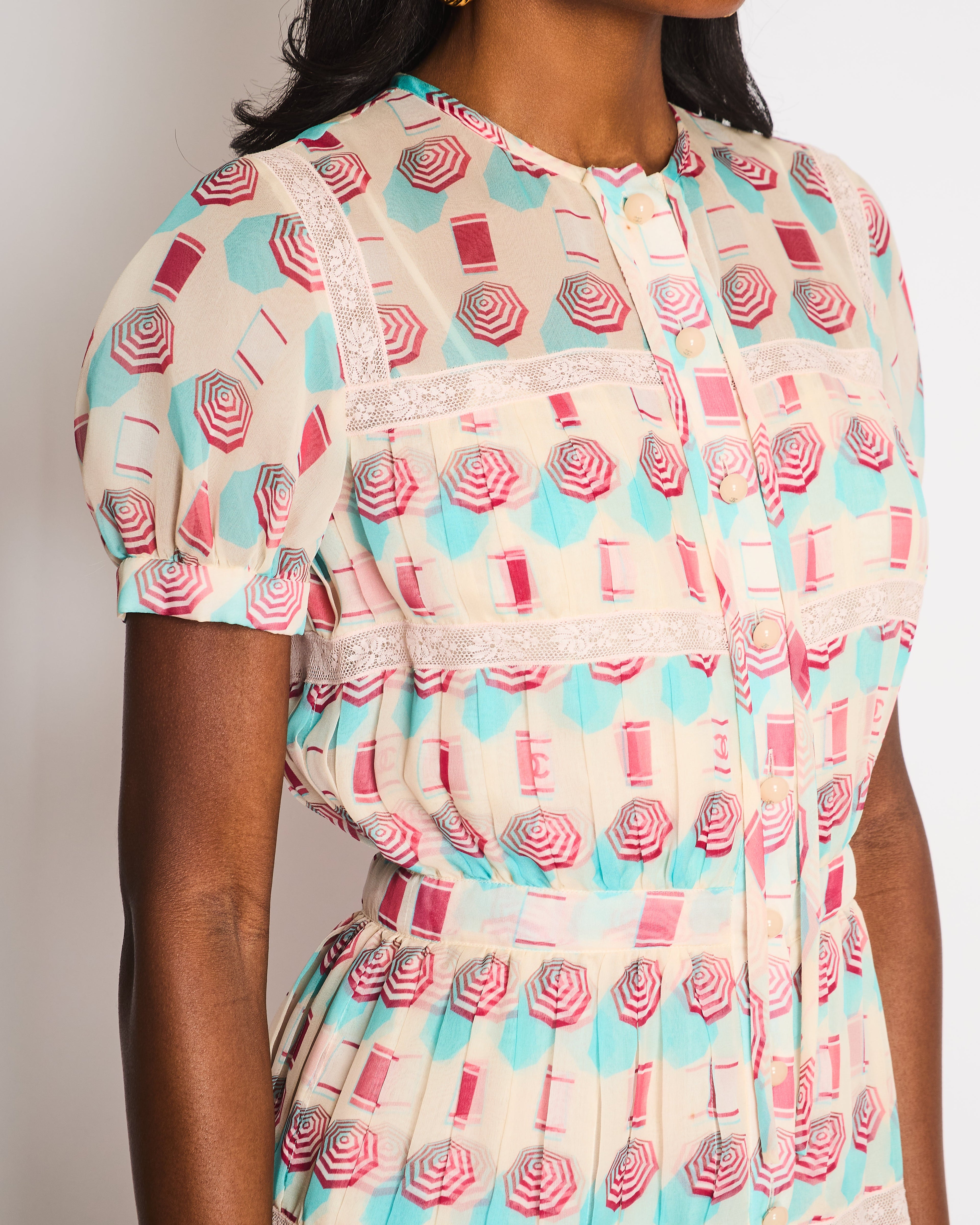 Chanel 19/S Pink CC Short Sleeve Round Neck Lace Umbrella Printed Dress Size FR 36 (UK 8)