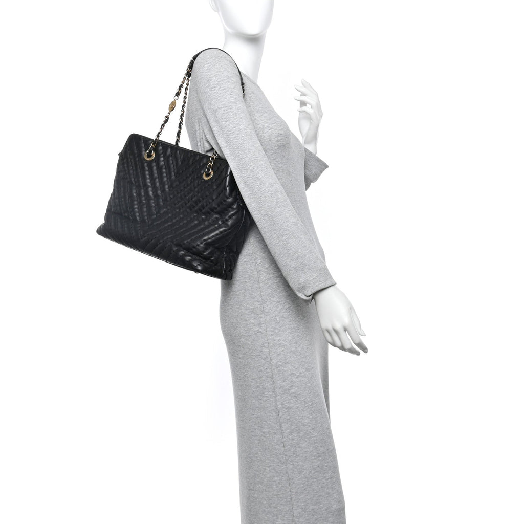 Chanel Calfskin Chevron Quilted Surpique Tote Black