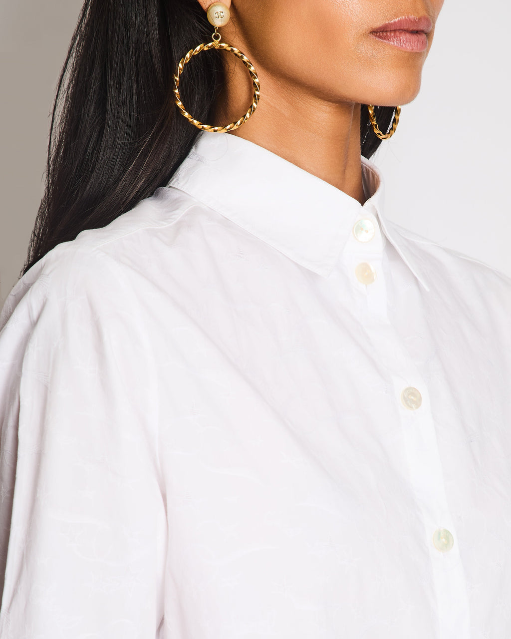 Chanel 24/C White Button Down Long Sleeve Shirt with Logo Detail Size FR 34 (UK 6)