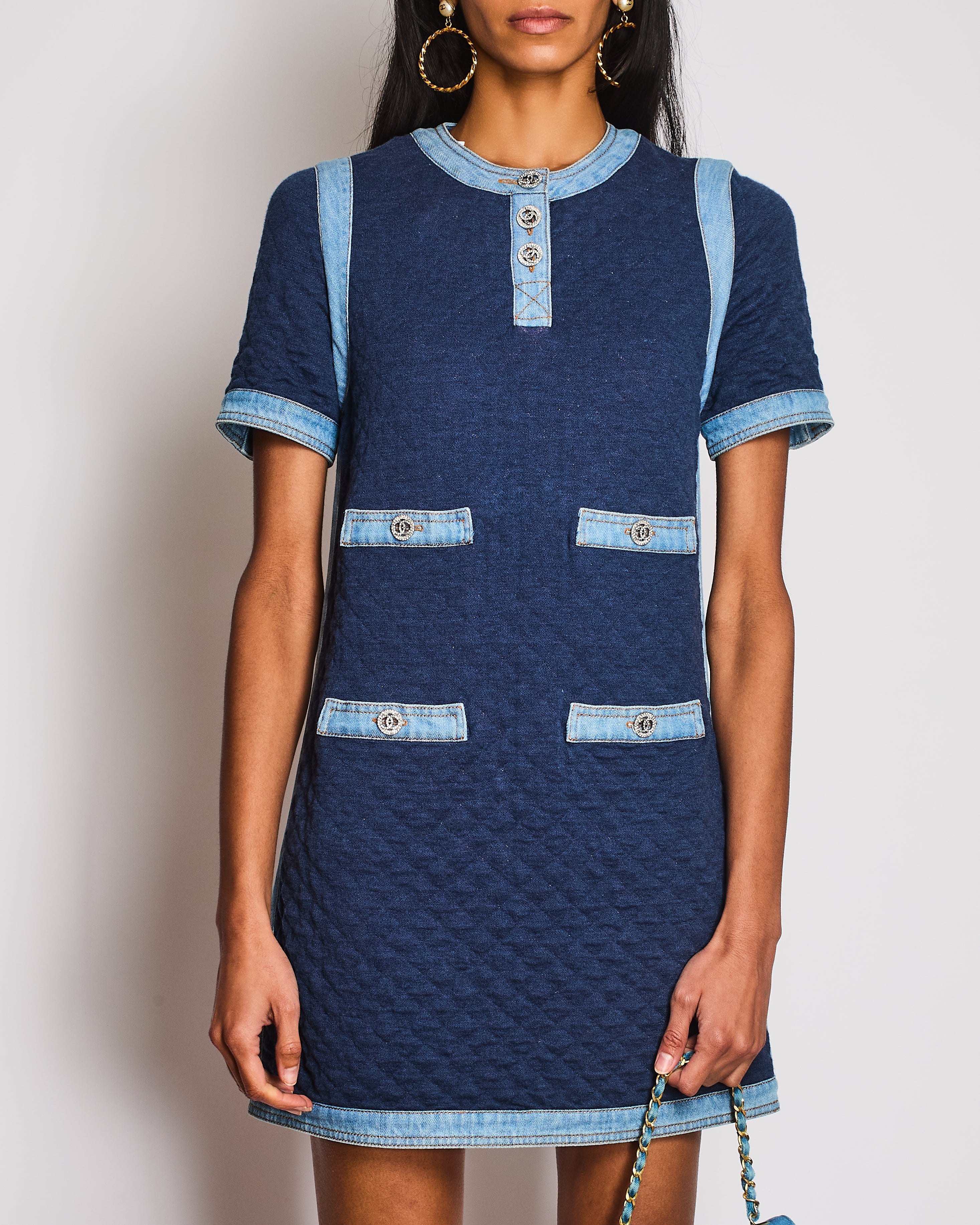 Chanel 20/P Blue Quilted Short Sleeve Midi Dress with Denim Trim Detail Size FR 36 (UK 8)