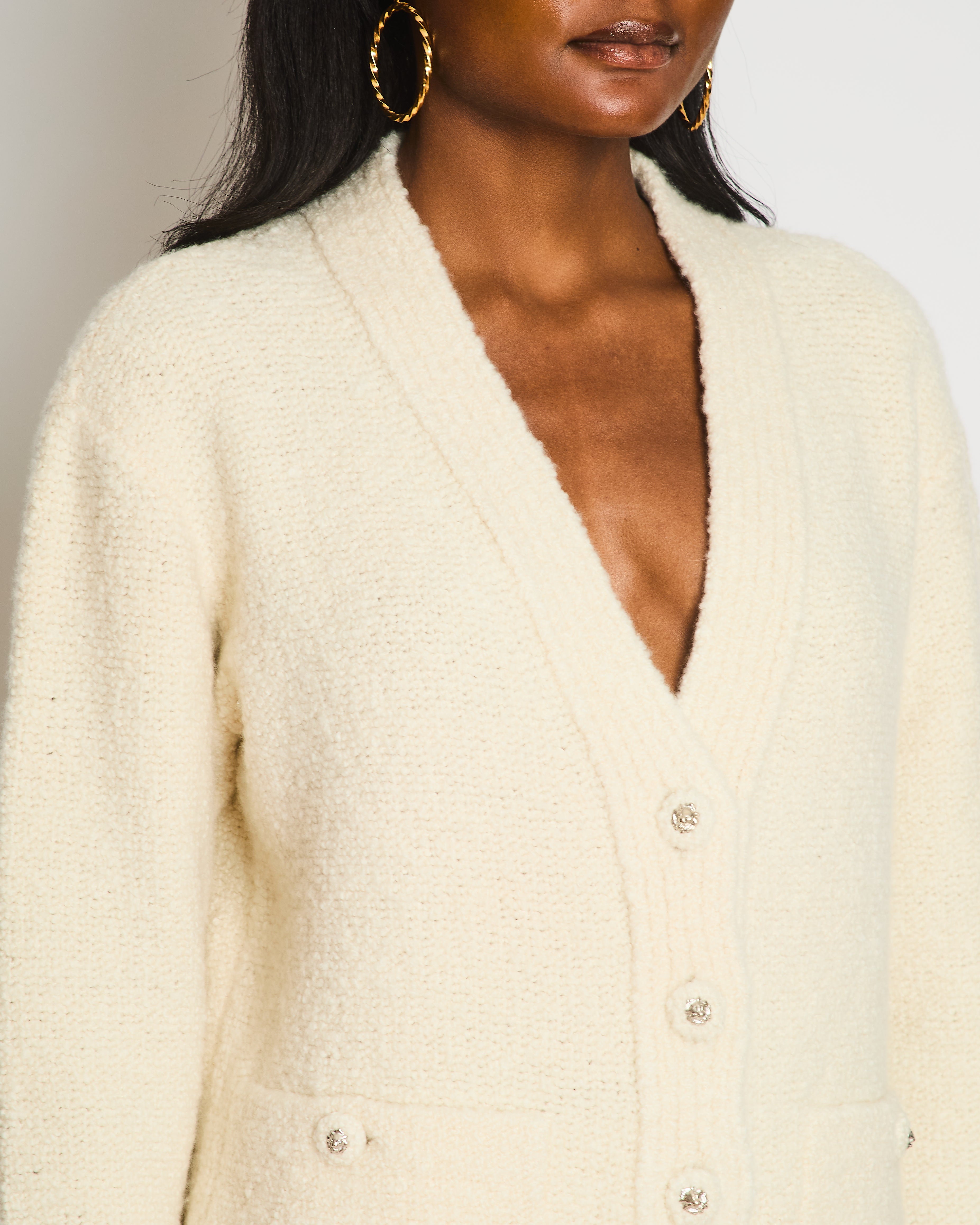 Chanel Ivory Knitted Cashmere Cardigan with Ruched Sleeve Detail Size FR 34 (UK 6)