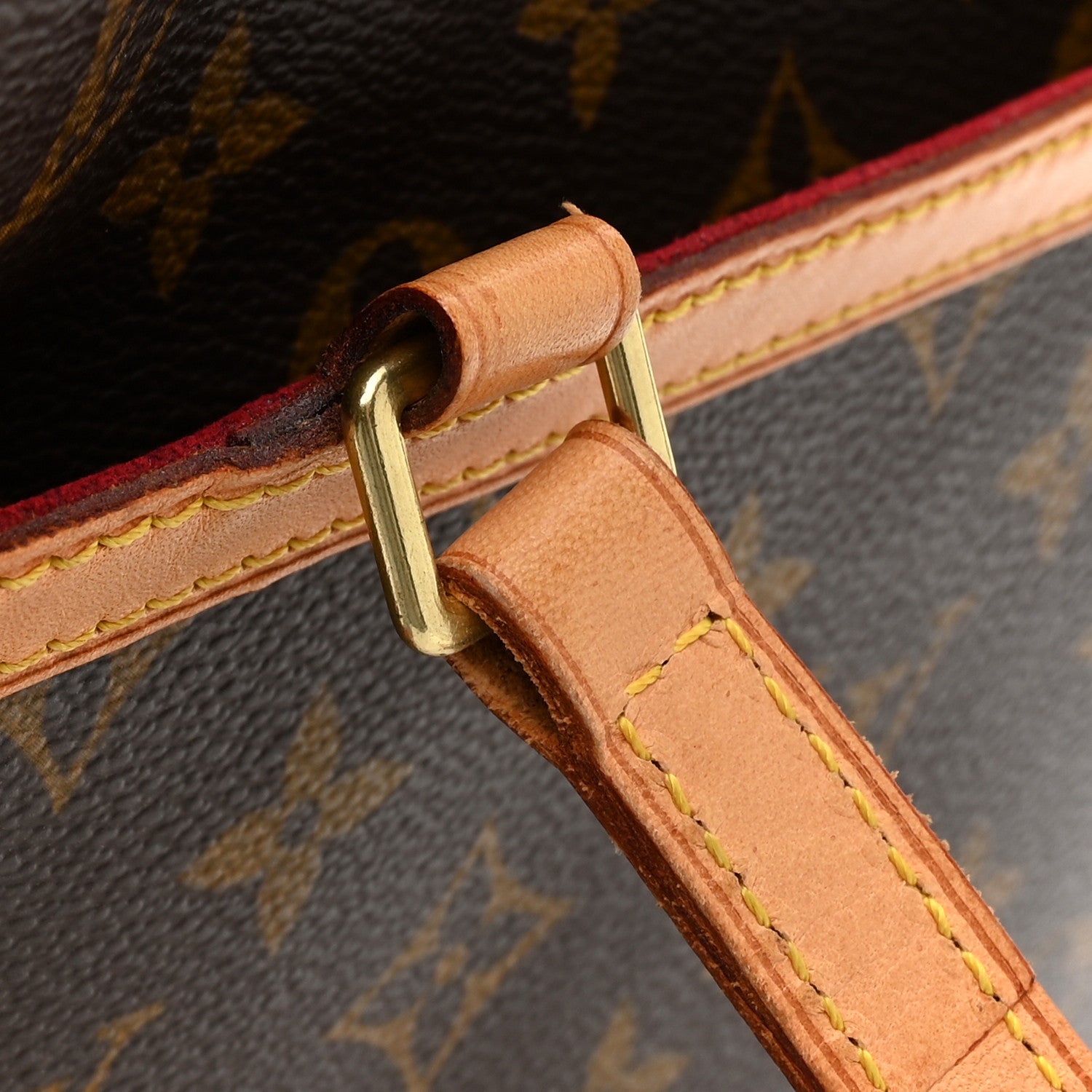 Louis Vuitton Monogram Sac Coussin GM