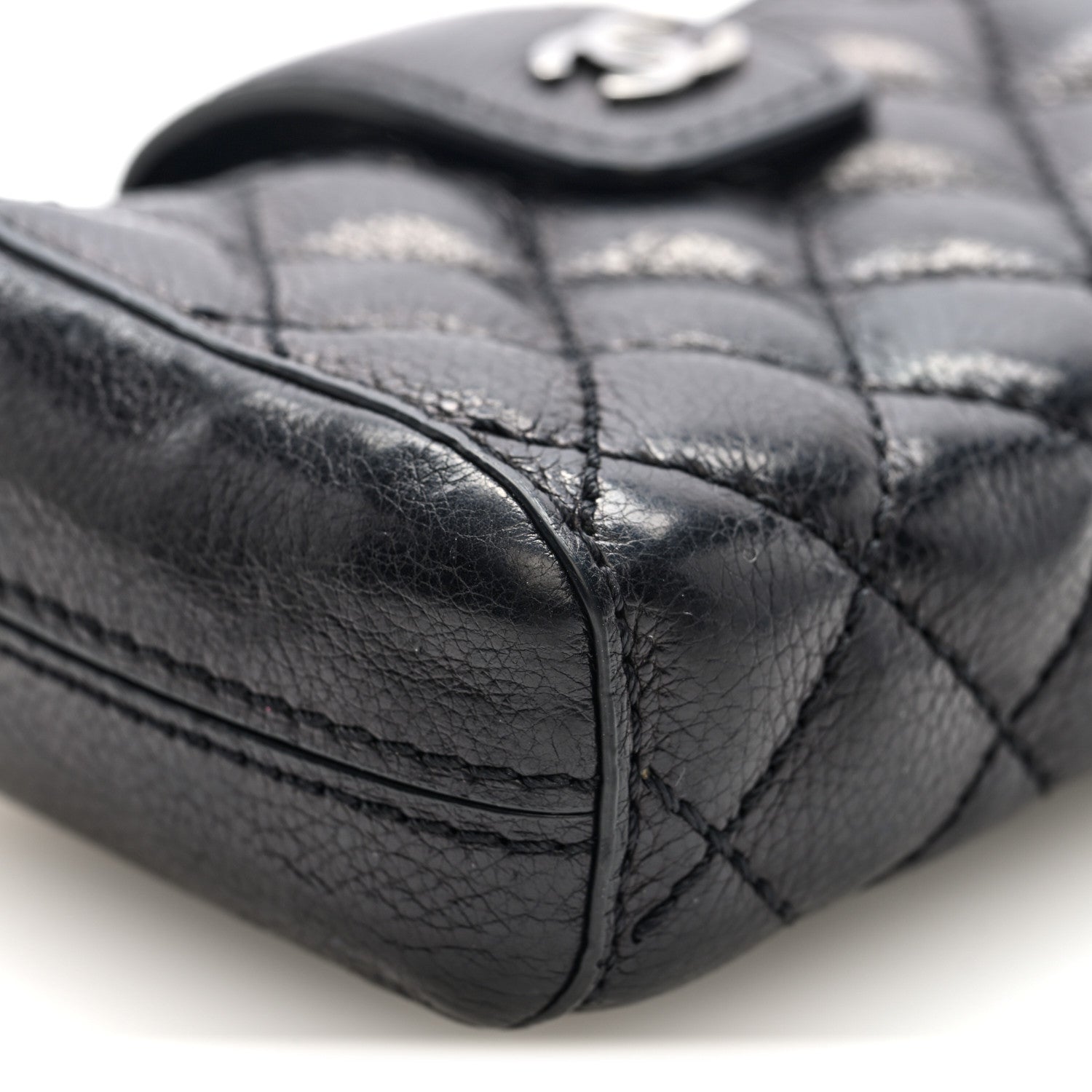 Caviar Quilted Mini Phone Holder Clutch With Chain Black