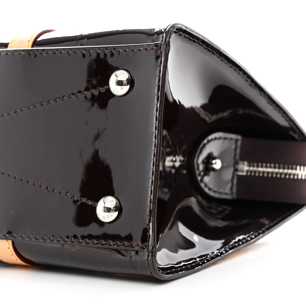 Louis Vuitton Vernis Neo Triangle Amarante