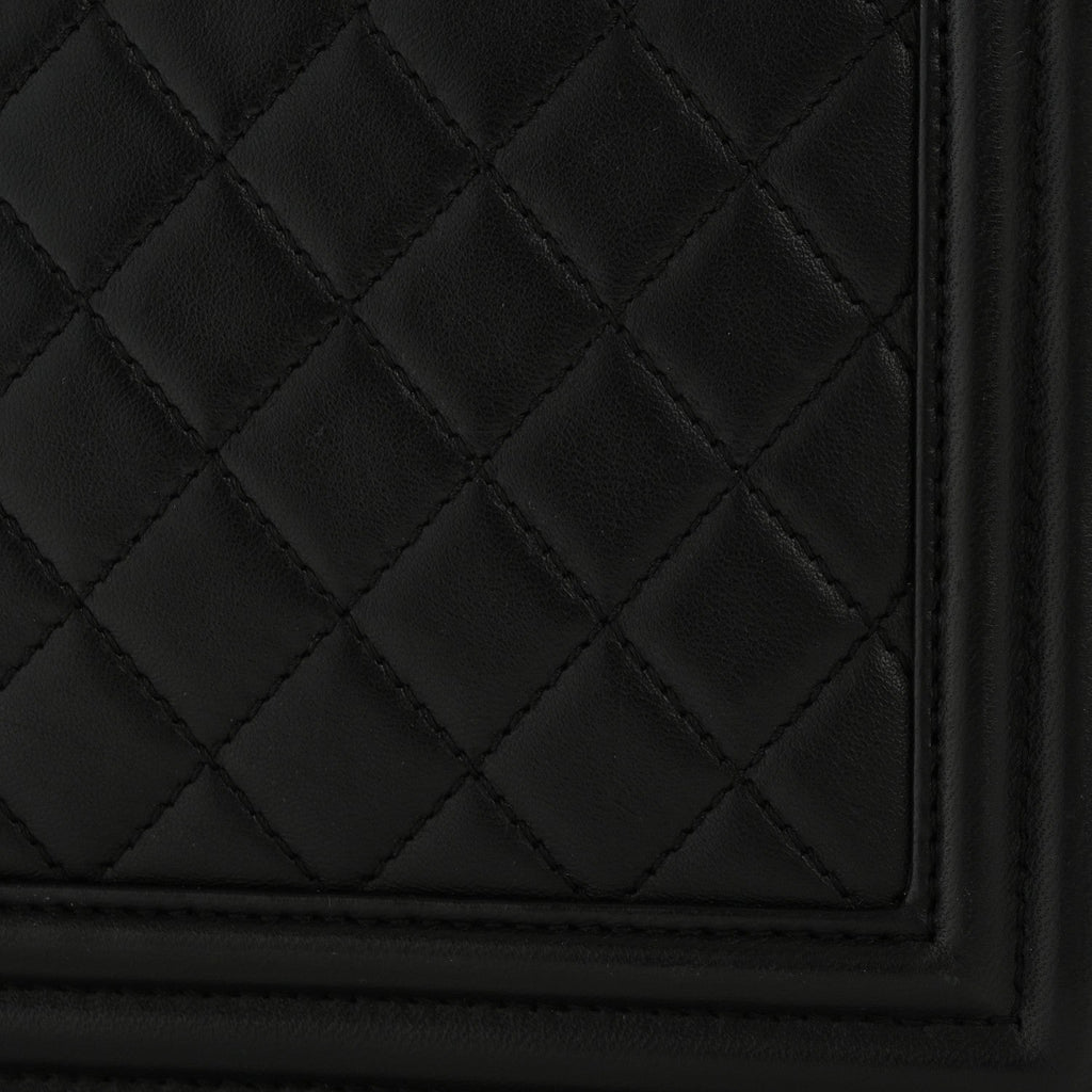 Chanel Lambskin Quilted New Medium Boy Flap Black