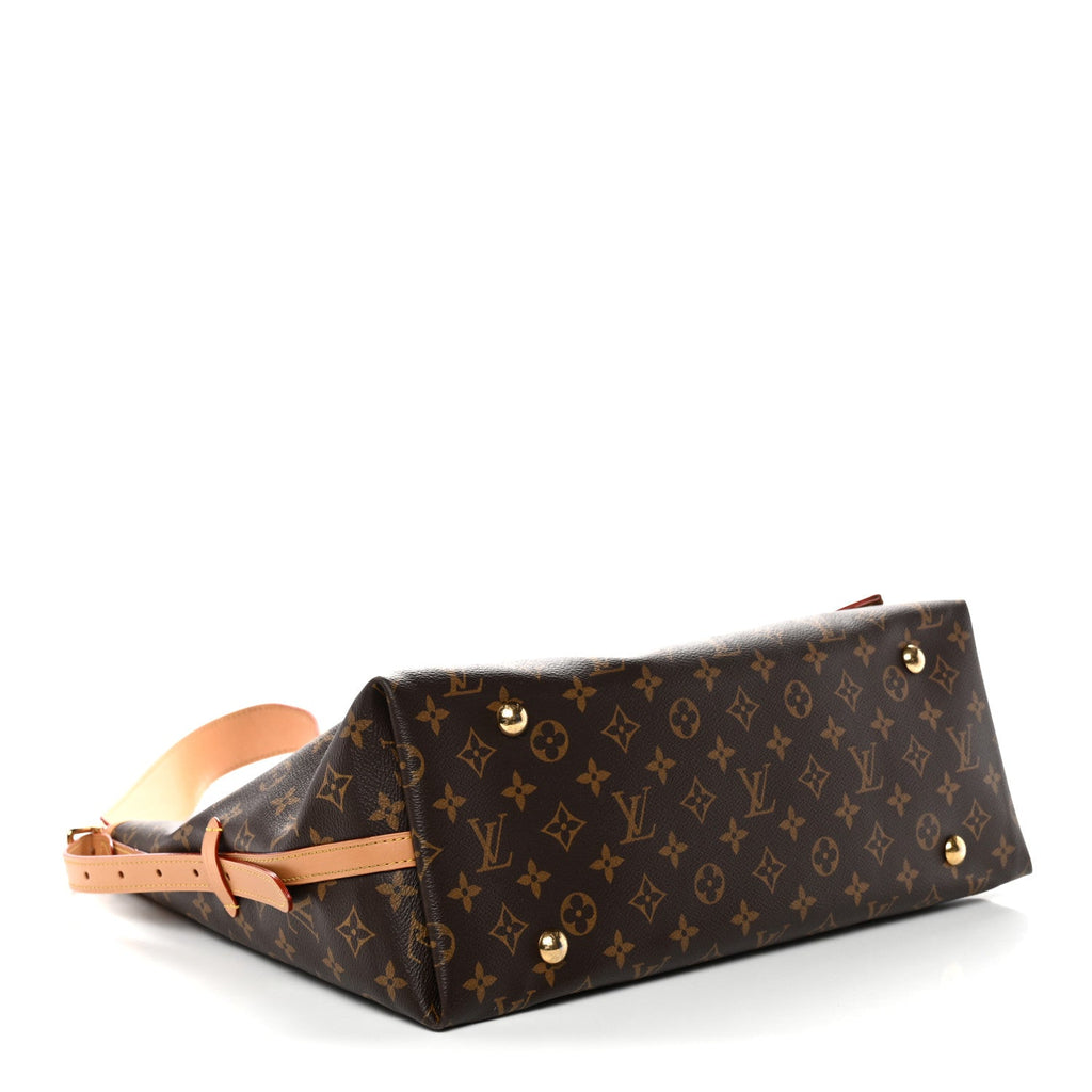 Louis Vuitton Monogram Carryall MM