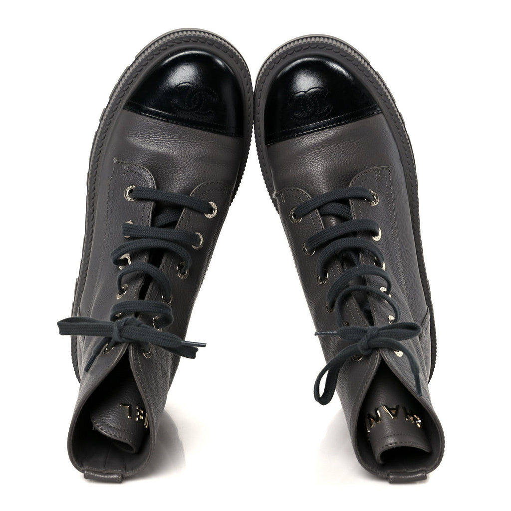 Grained Calfskin Shiny Calfskin CC Lace Up Combat Boots 41 Gray Black