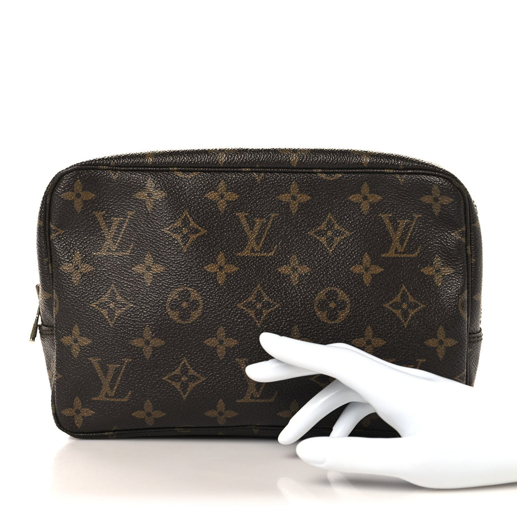 Louis Vuitton Monogram Trousse Toilette 23