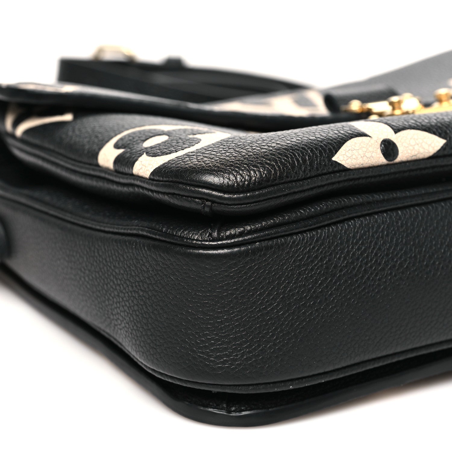 Louis Vuitton Empreinte Monogram Giant Pochette Metis Black Beige