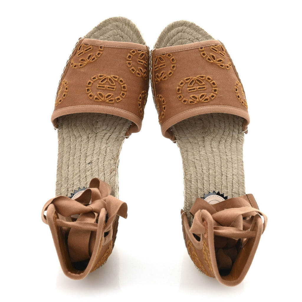 Gucci Canvas Damita GG Eyelet Espadrille Wedge Sandals 37.5 Blondie Cognac