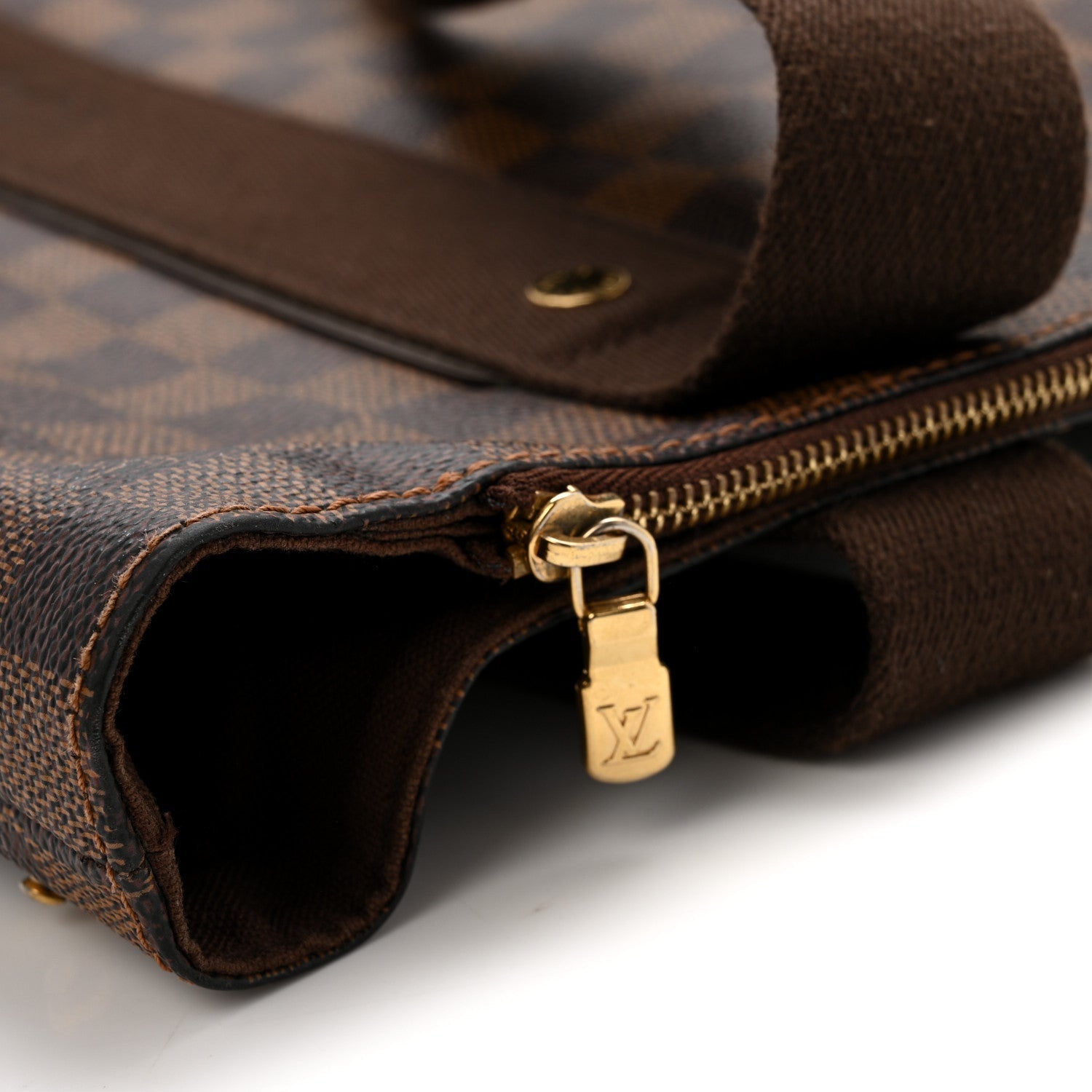 Louis Vuitton Damier Ebene Beaubourg