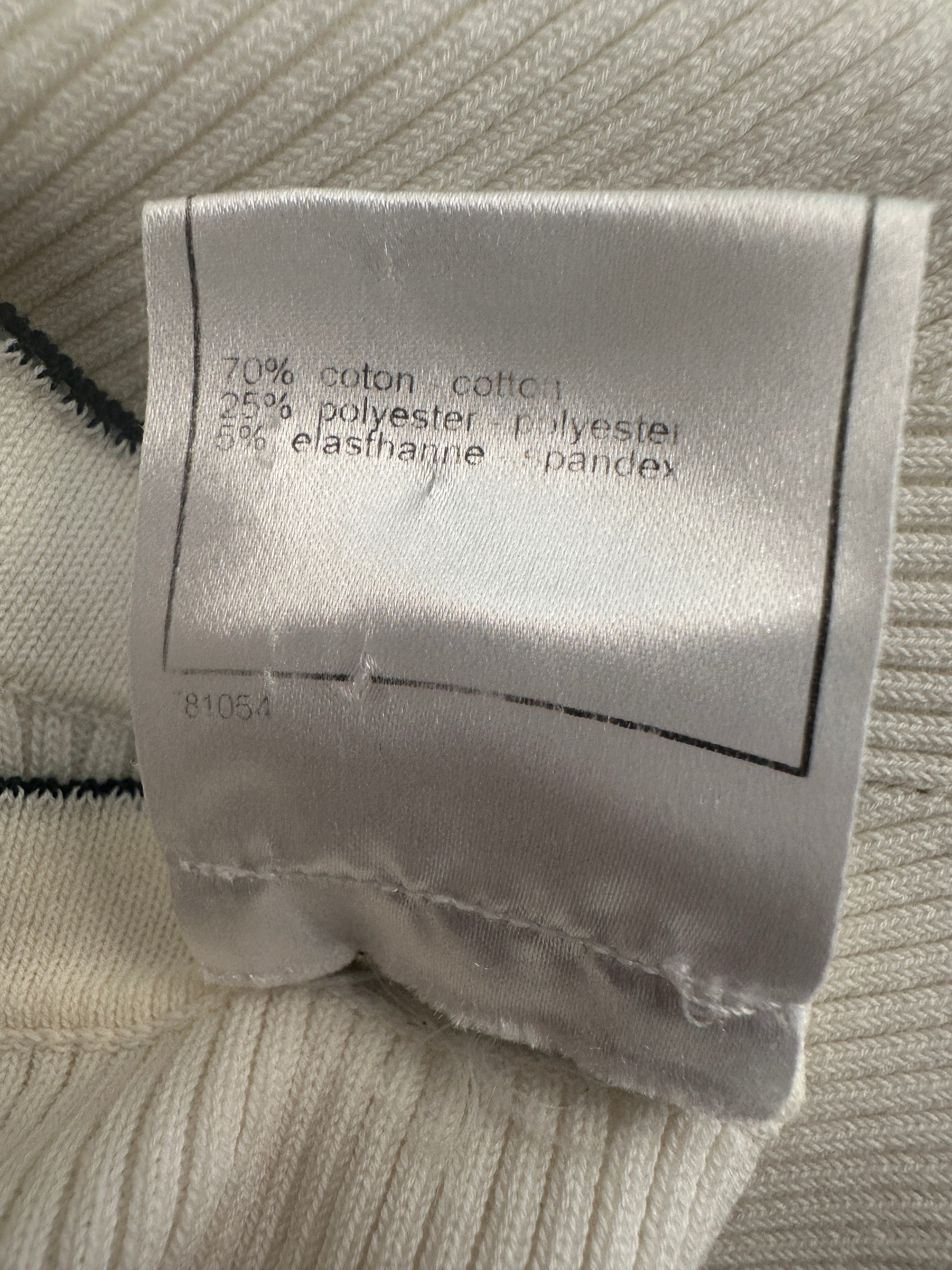 Chanel 08P Cream Sleeveless Knitted Short Dress with Silver CC Logo Button and Navy Hem Details Size FR 36 (UK 8)