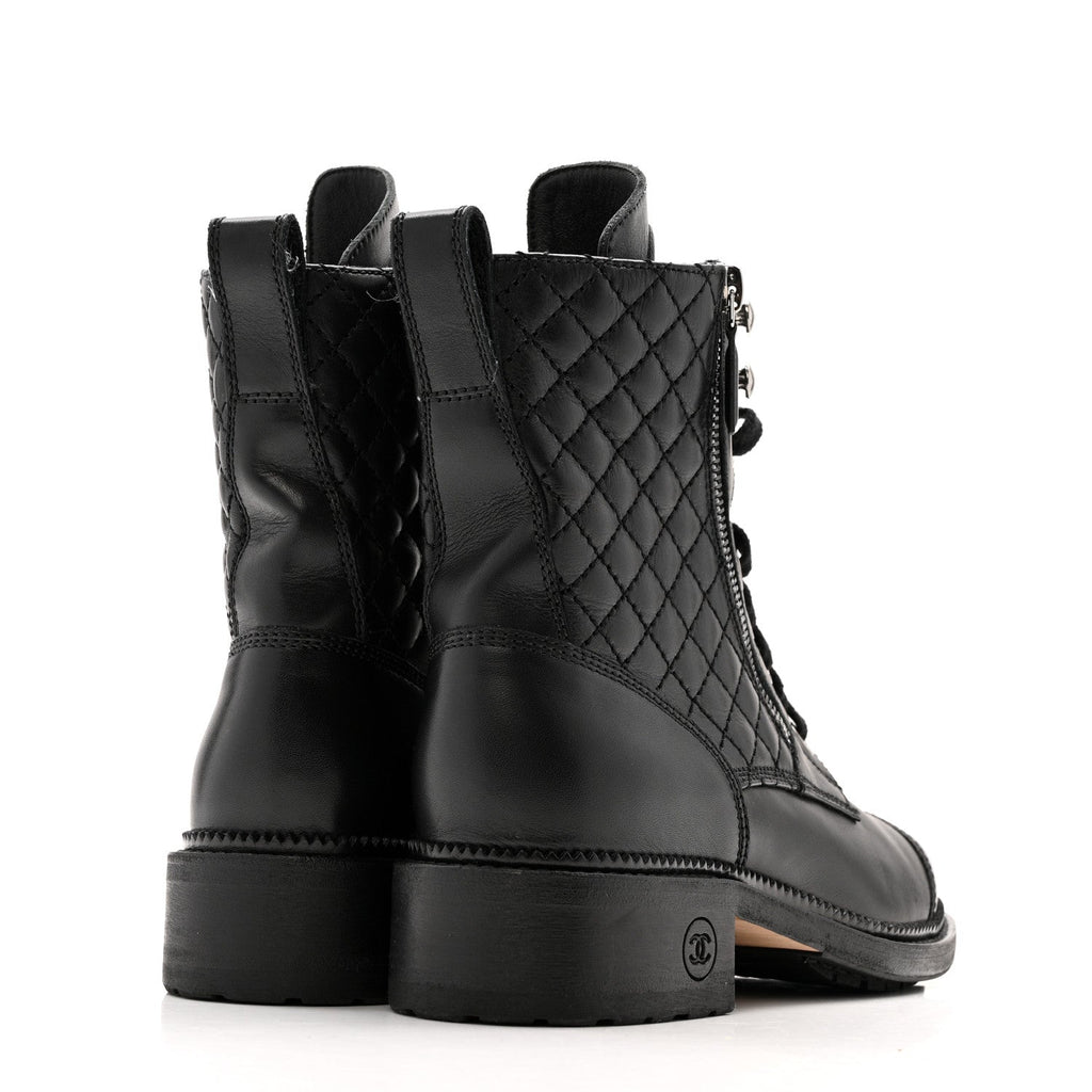 Calfskin Quilted Lace Up Combat Boots 36.5 Black