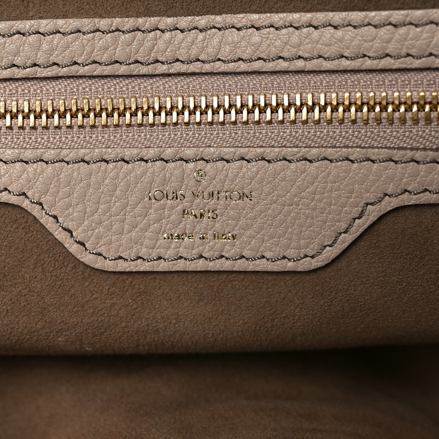 Louis Vuitton Mahina L Taupe