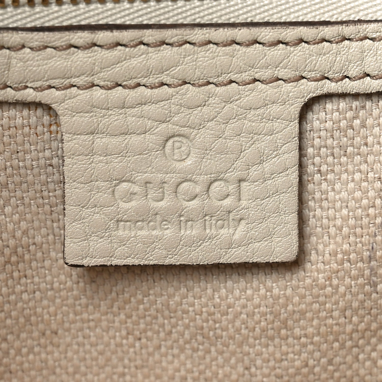Gucci Pebbled Calfskin Medium Soho Shoulder Bag Off White