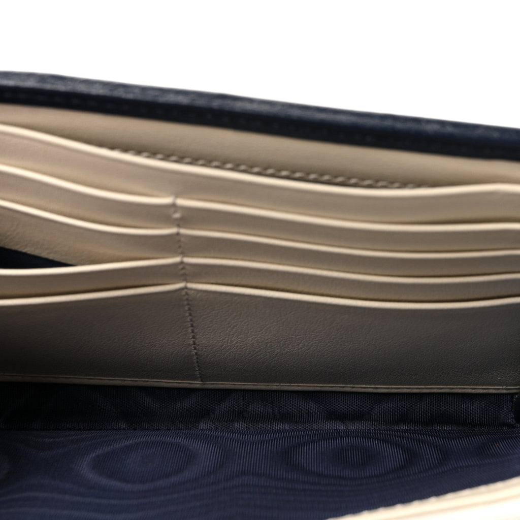 Gucci Vintage Effect Calfskin Matelasse Diagonal Torchon GG Marmont Chain Wallet Mystic White Blue Agata