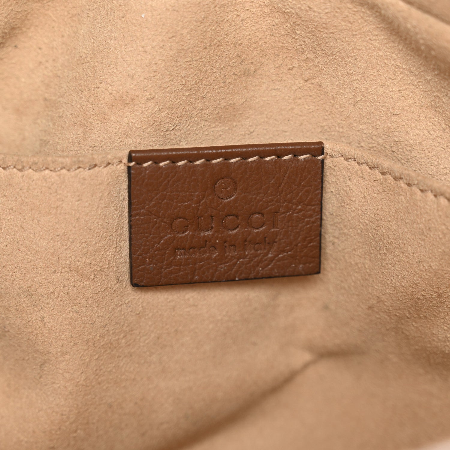 Gucci Glazed Calfskin Matelasse Diagonal Small GG Marmont Chain Shoulder Bag Cuir