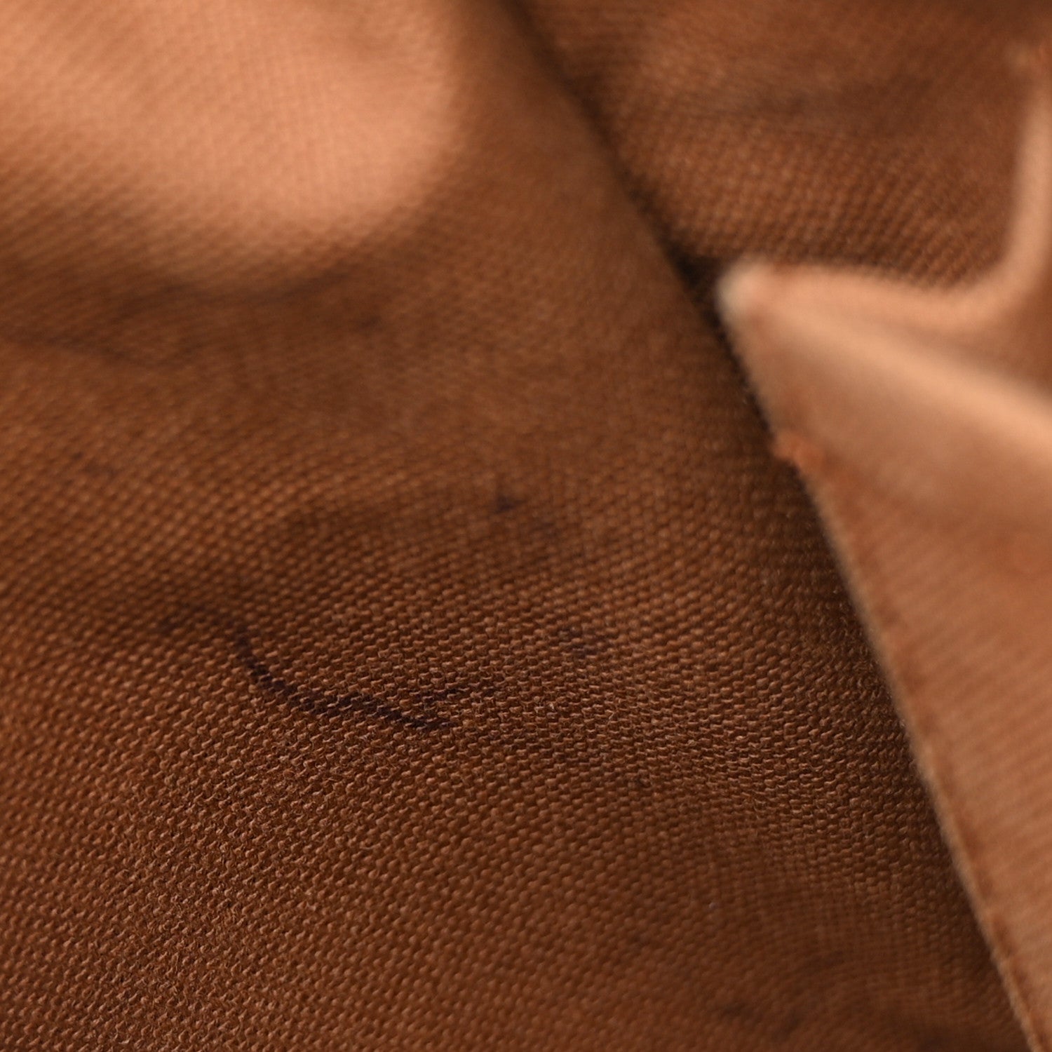 Louis Vuitton Monogram Tikal GM