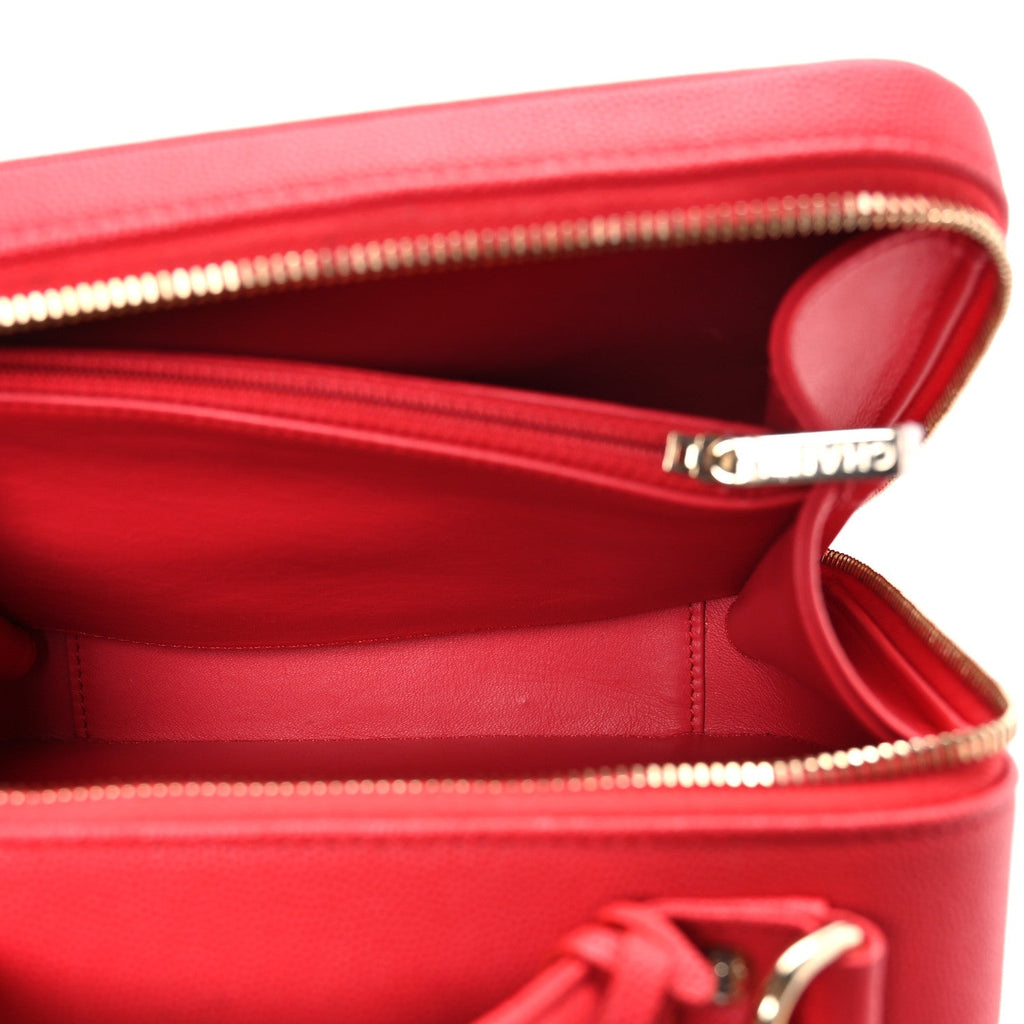 Chanel Caviar Quilted Medium CC Filigree Vanity Case Red