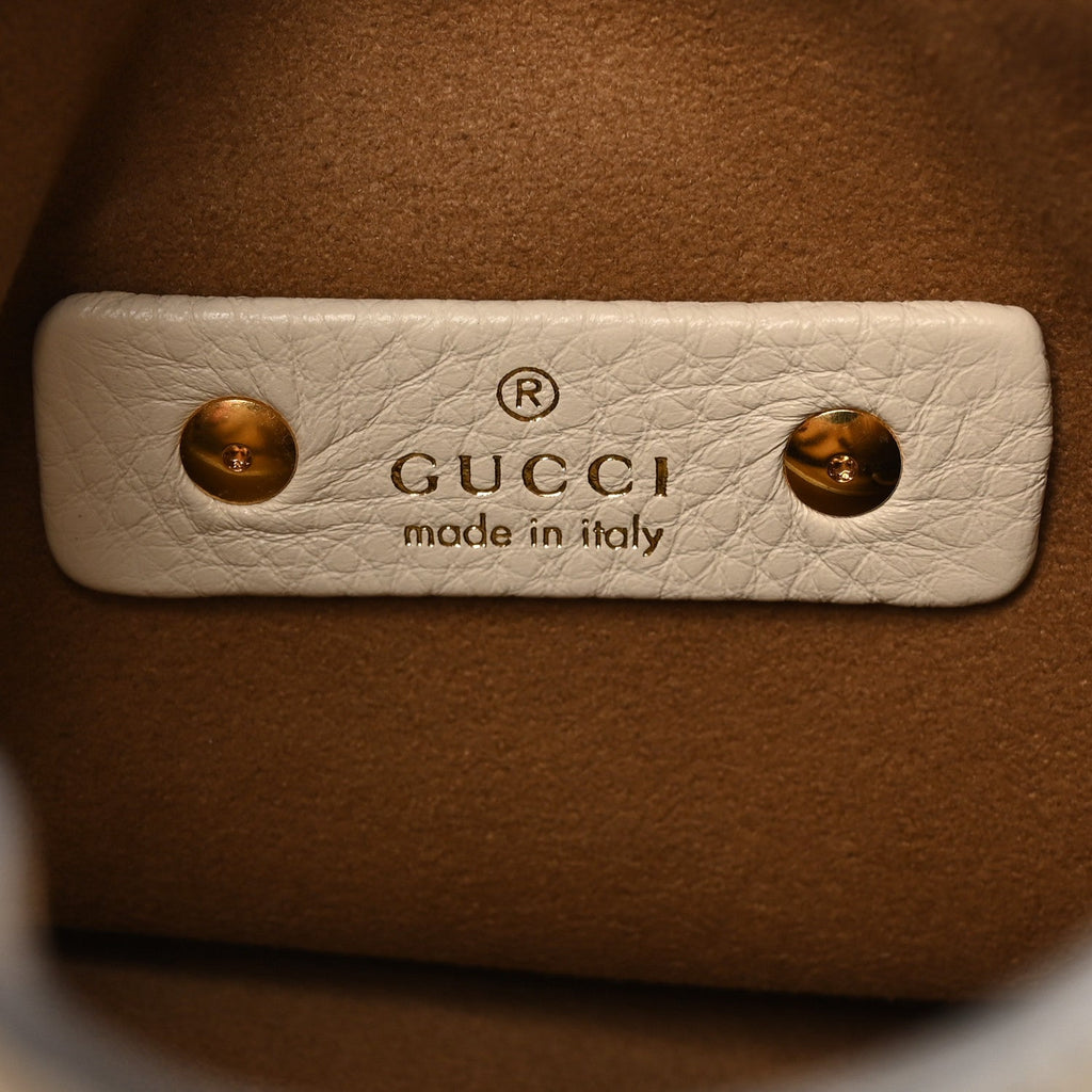 Gucci Grained Calfskin Softbit Medium Shoulder Bag White