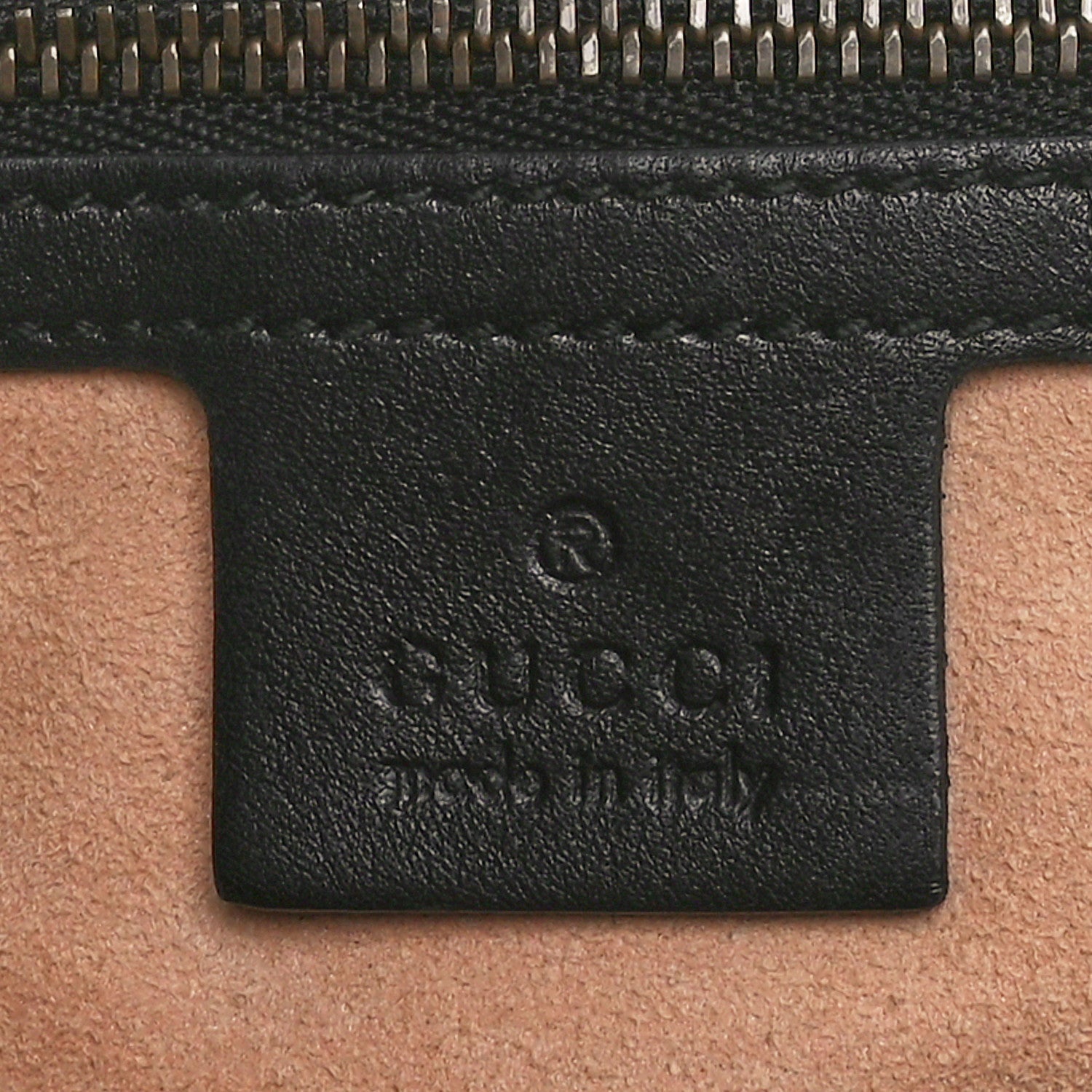 Gucci Calfskin Matelasse Maxi GG Marmont Top Handle Shoulder Bag Black