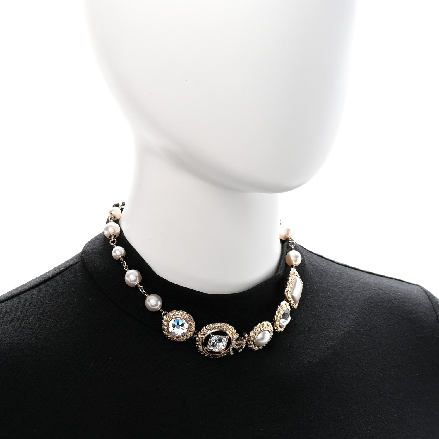 Crystal Pearl CC Choker Gold