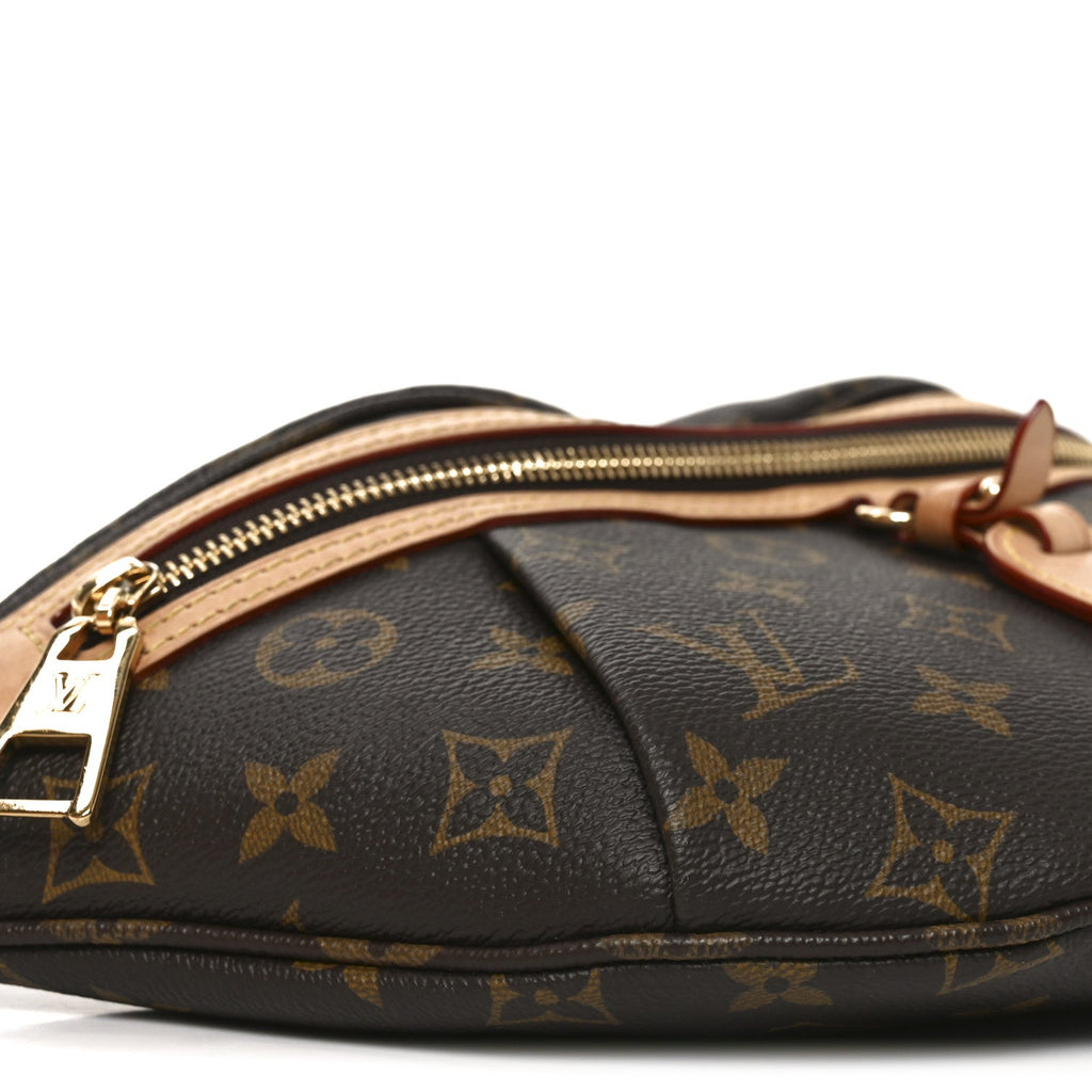Louis Vuitton Monogram High Rise Bumbag