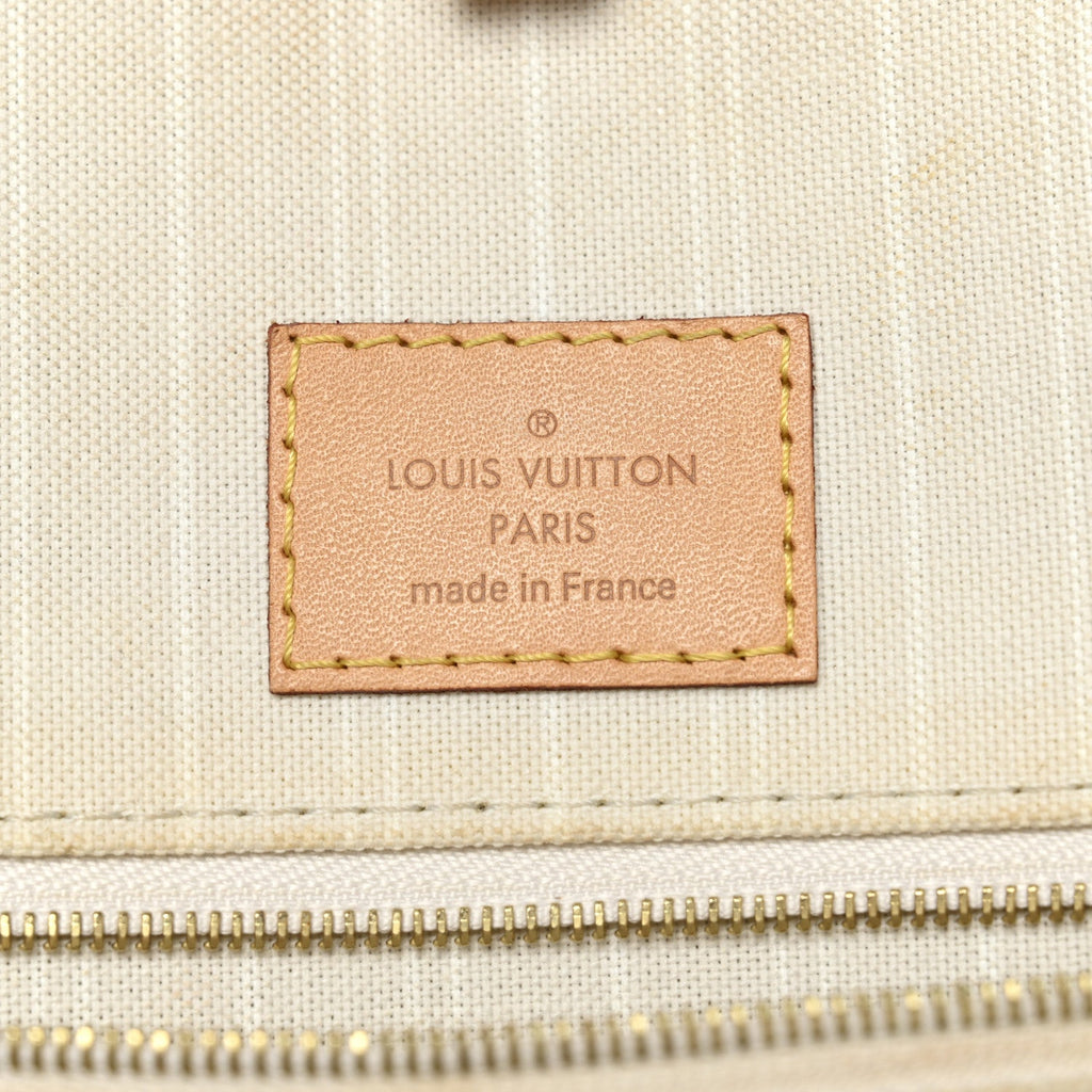 Louis Vuitton Monogram Giant By The Pool Onthego GM Brume