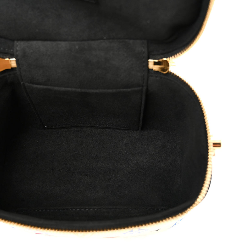 Louis Vuitton Game On Vanity PM White