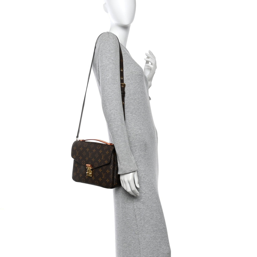 Louis Vuitton Monogram Pochette Metis