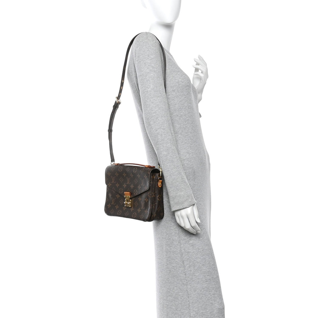 Louis Vuitton Monogram Pochette Metis
