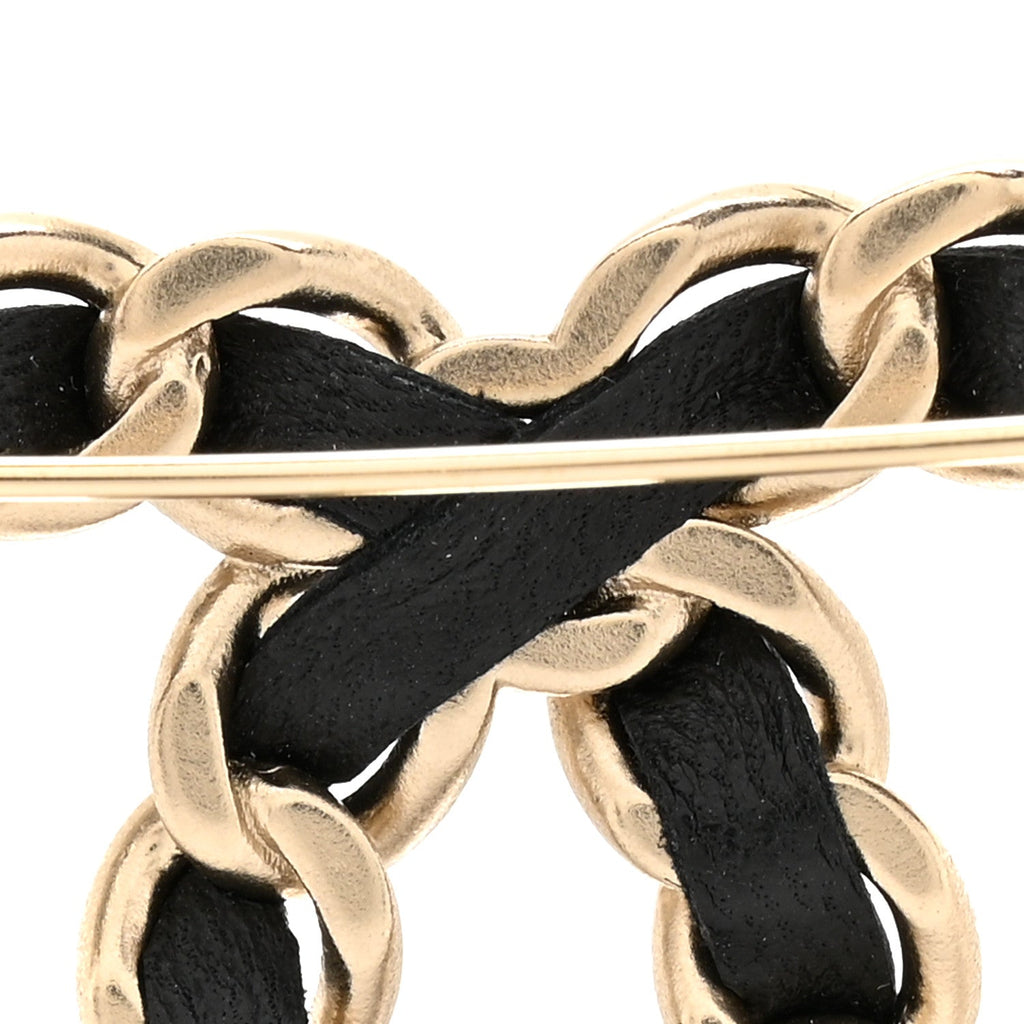 Lambskin Chain CC Brooch Black Gold