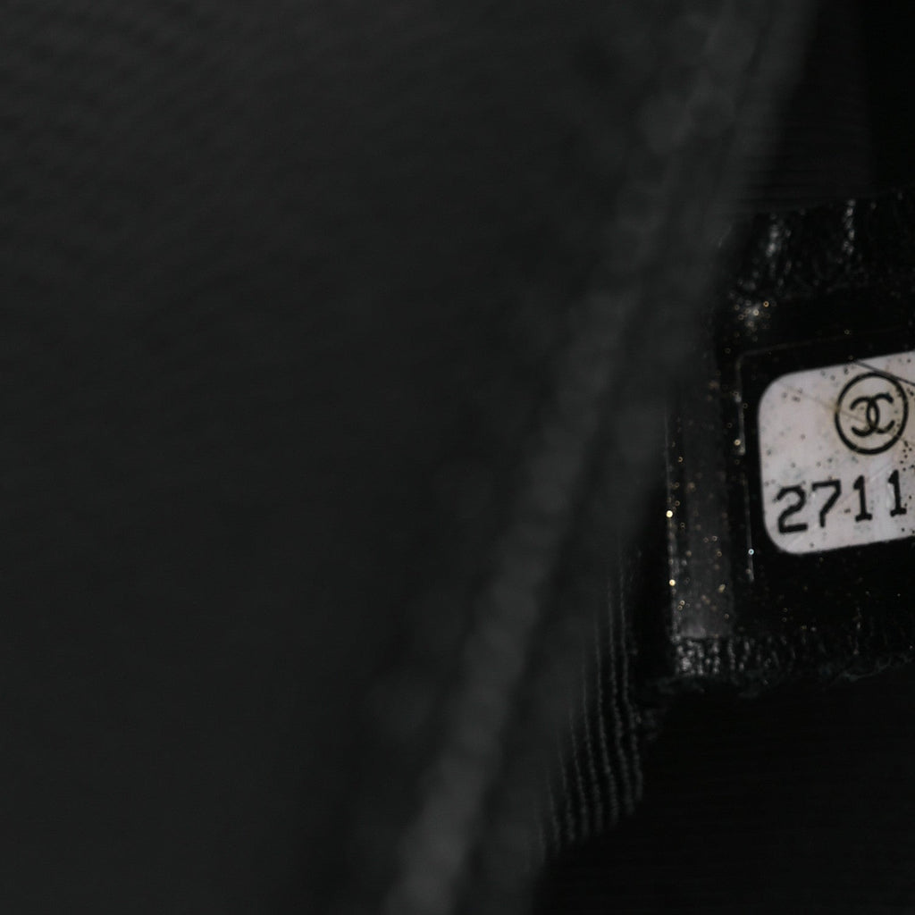 Chanel Caviar Quilted New Medium Boy Flap Black
