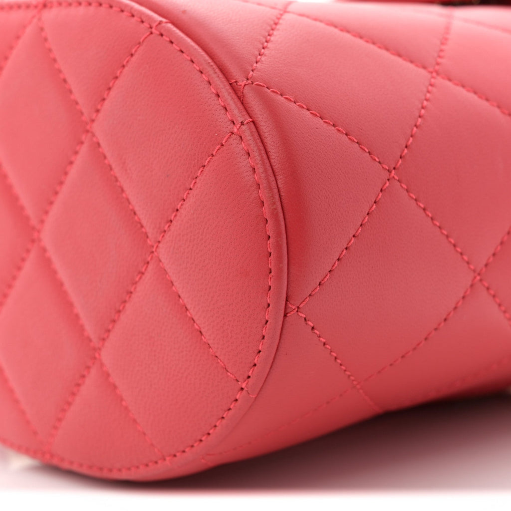 Chanel Lambskin Resin Elegant Chain Vanity Case Red