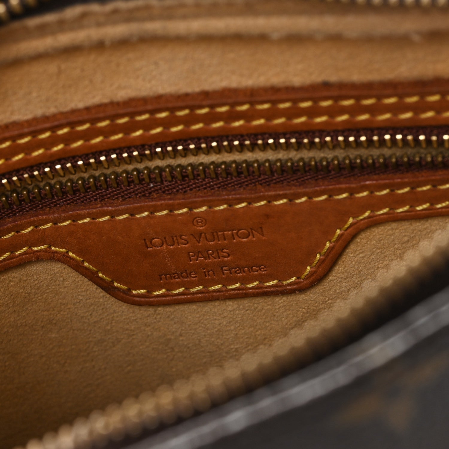 Louis Vuitton Monogram Looping MM
