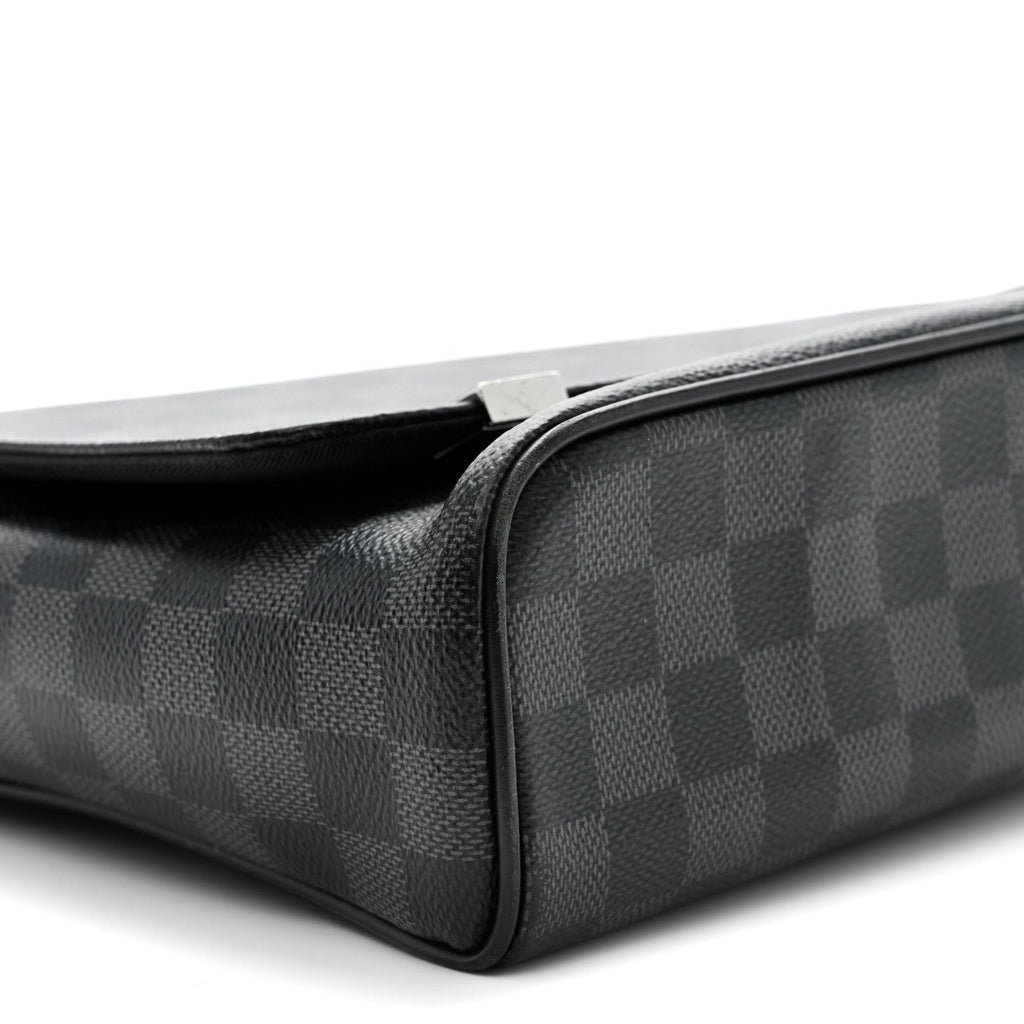 Louis Vuitton Damier Graphite District PM