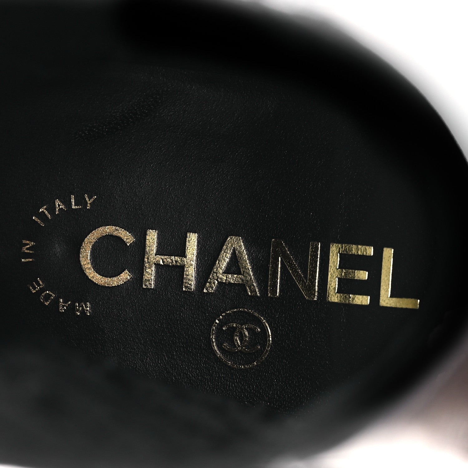 Chanel Shiny Grained Calfskin Patent Cap Toe Interlocking CC Short Boots 37.5 Black