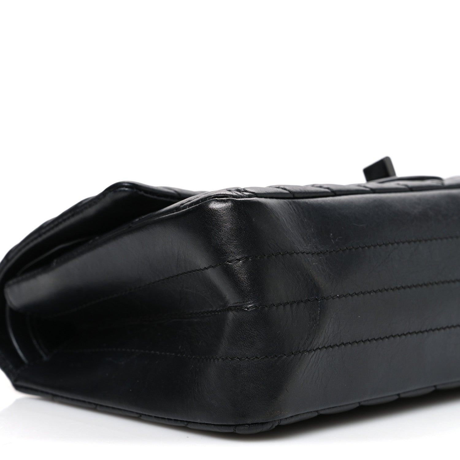 Chanel Aged Calfskin Chevron Quilted 2.55 Reissue 225 Flap So Black