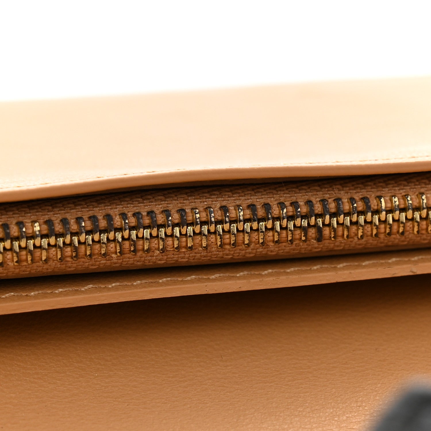 Louis Vuitton Taurillon LV Vertical Capucines Wallet Black Arizona