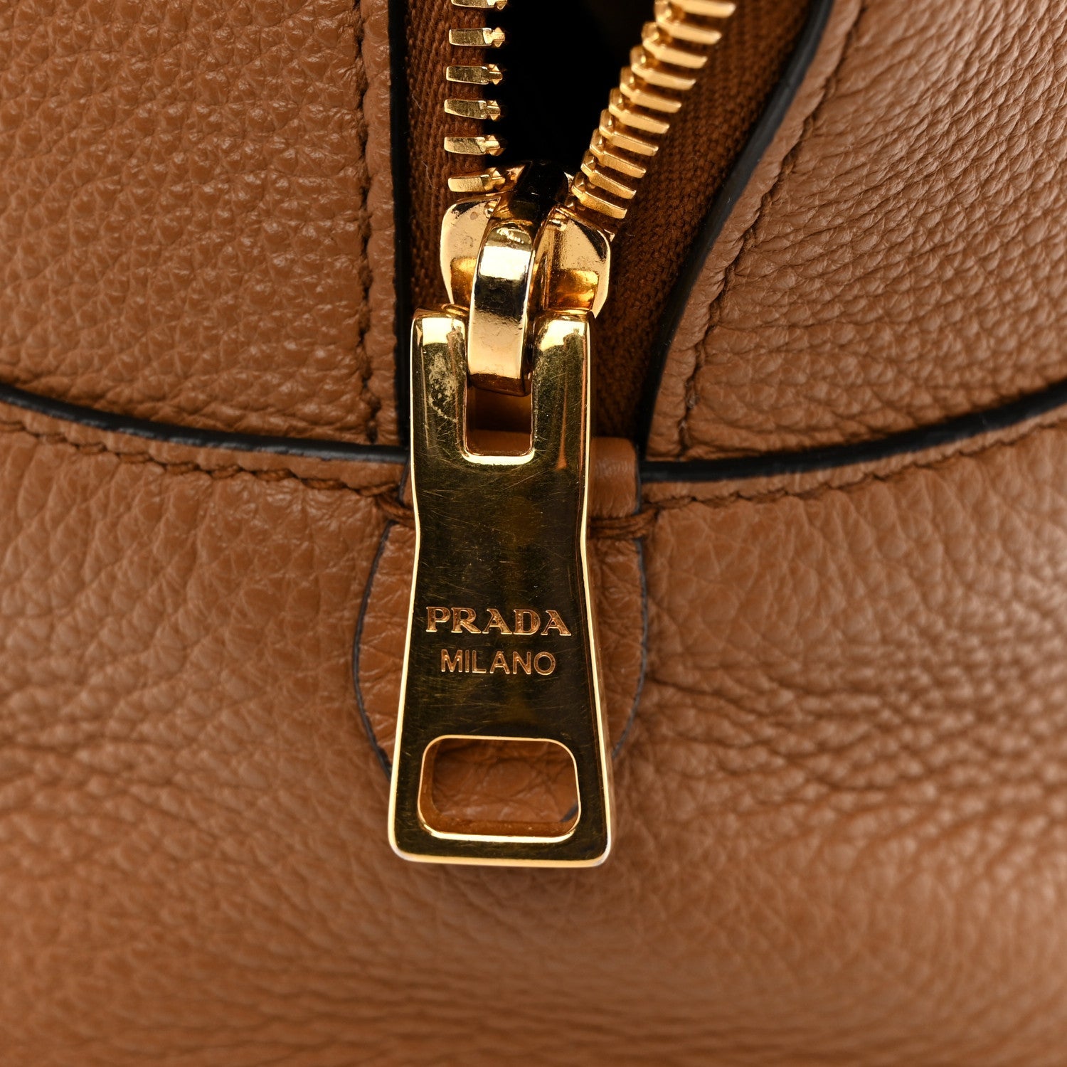 Prada Vitello Phenix Bauletto Caramel