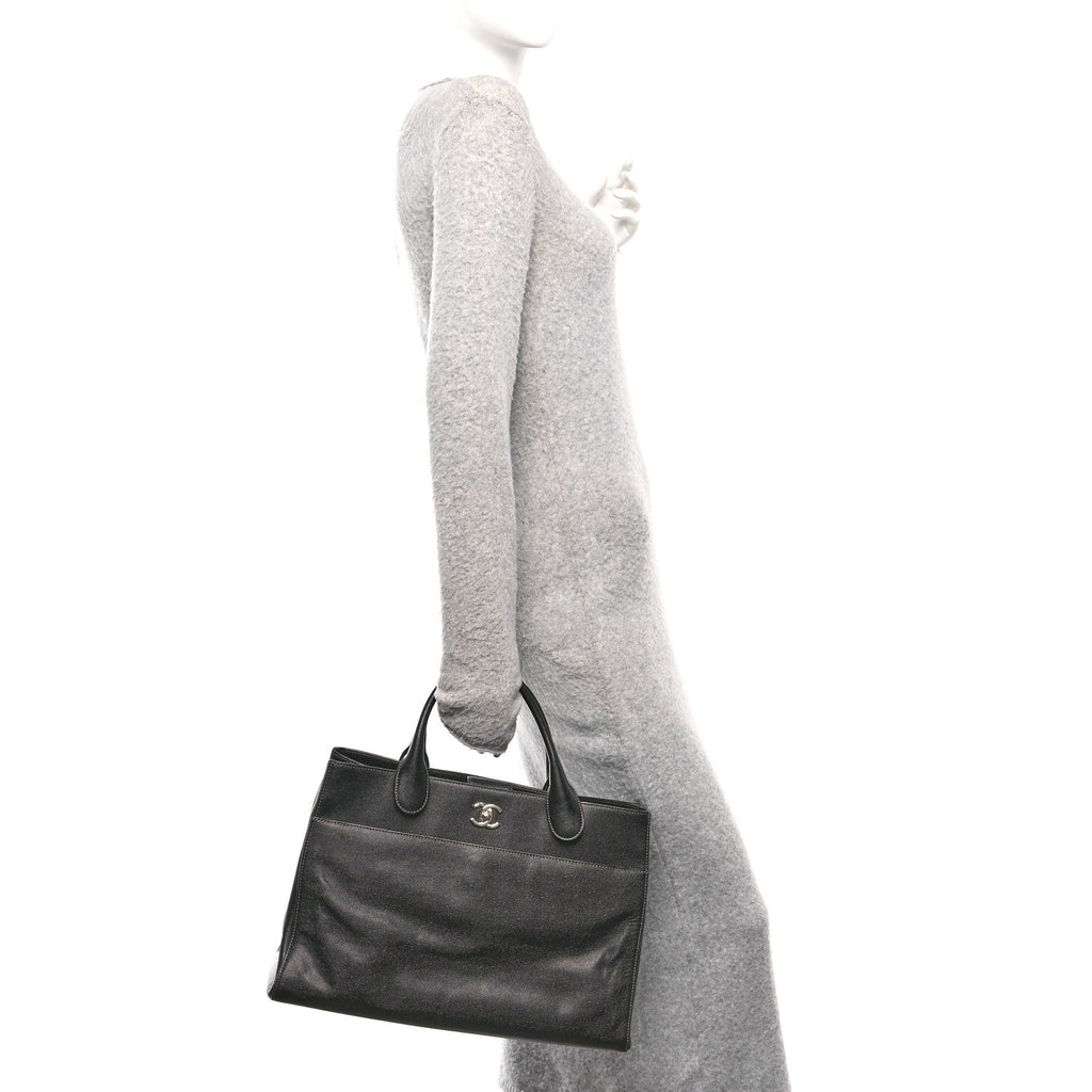 Chanel Caviar Medium Cerf Executive Shopper Tote Black